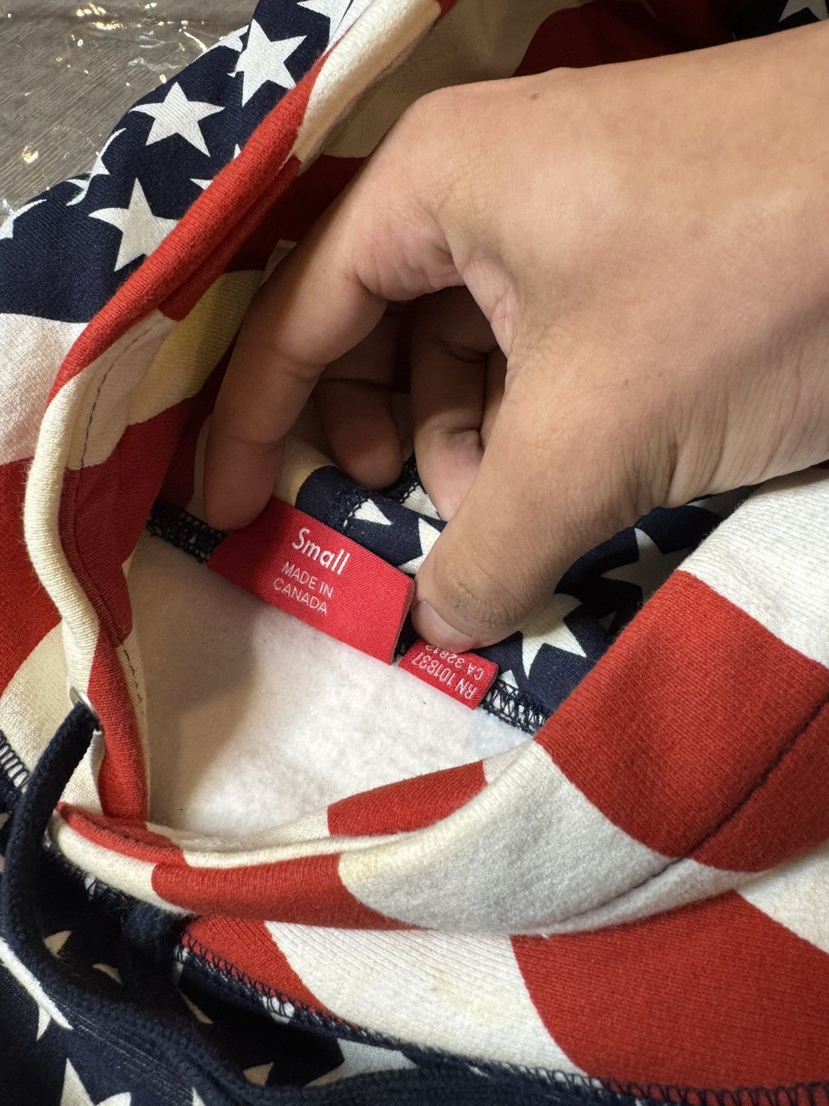 Supreme Supreme Box Logo Hoodie FW14 Size S American Flag Pattern Size US S / EU 44-46 / 1 - 8 Thumbnail
