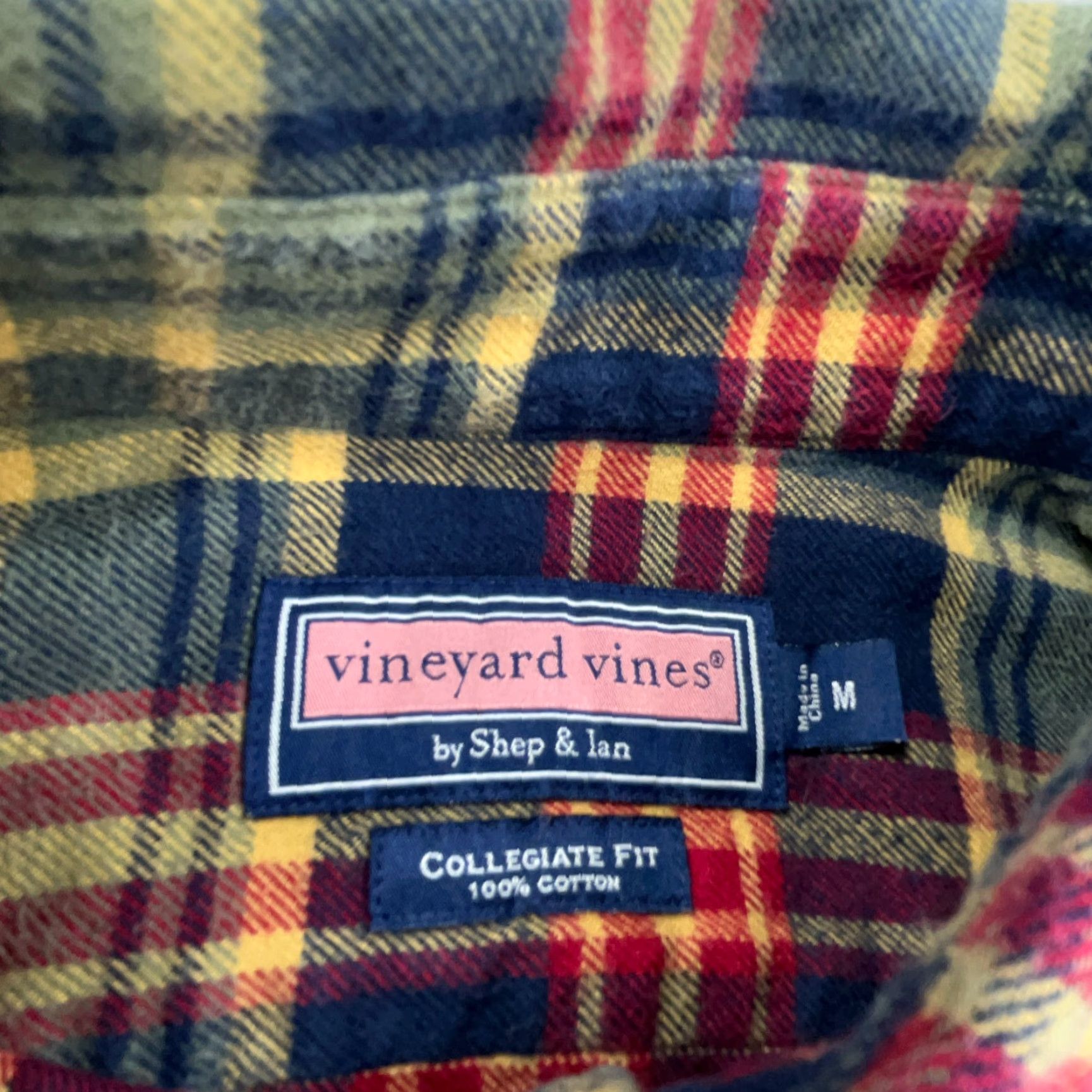 Vineyard Vines VINTAGE? No. Size US M / EU 48-50 / 2 - 3 Thumbnail