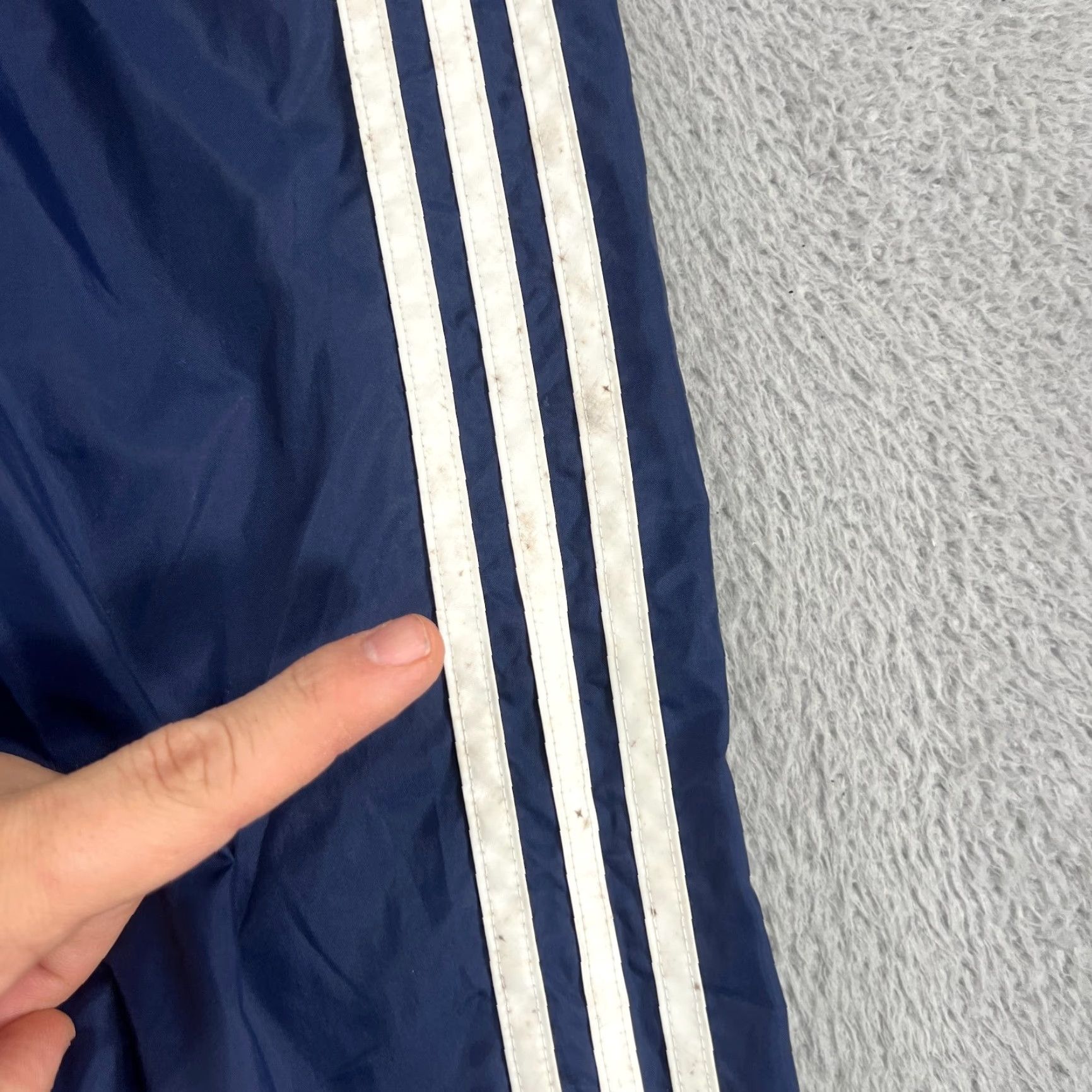 Adidas VINTAGE adidas Track Pants Mens XL Blue Windbreaker Jogger Y2K Track Pants Adidas Mens XL Blue Athleisure Classic Sports Pants Men Size US 36 / EU 52 - 3 Thumbnail