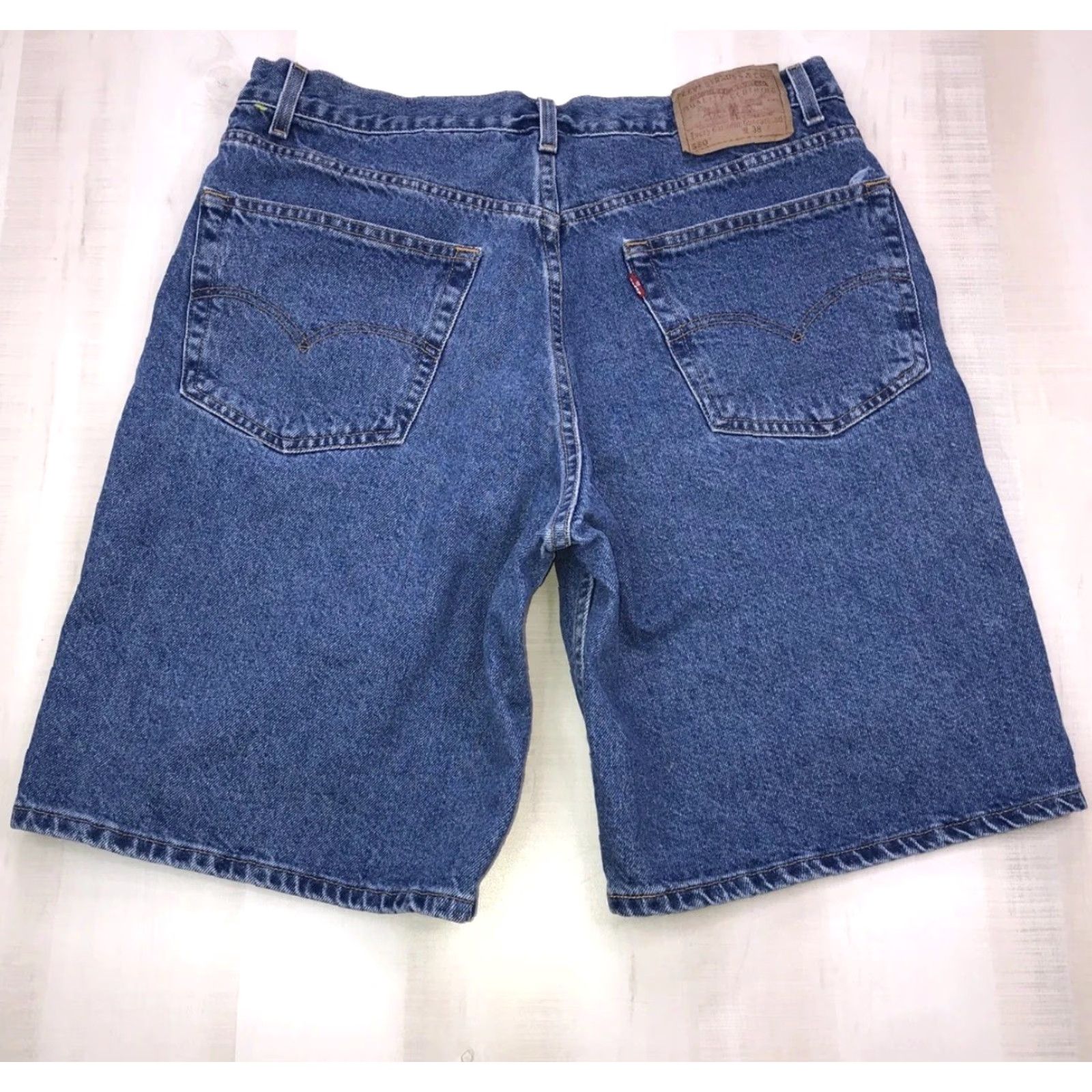 Levi's VINTAGE Levi’s 550 Relaxed Fit Jean Shorts Mens 38 Bermuda Denim Blue 90s Streetwear Shorts Mens Size US 38 / EU 54 - 4 Thumbnail