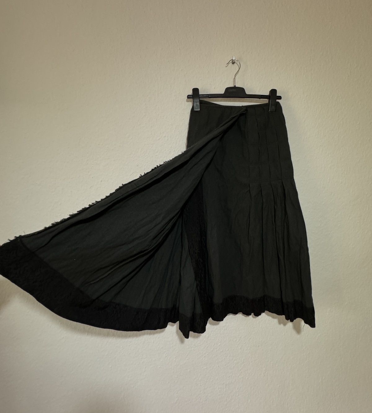 Designer × Dries Van Noten × Japanese Brand ARCHIVE DRIES VAN NOTEN WOOL METAL FIBRE GRAY LONG SKIRT Size 30" / US 8 / IT 44 - 6 Thumbnail