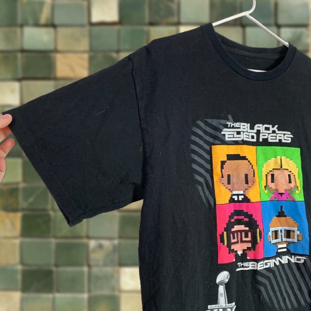 Vintage The Beginning Black Eyed Peas Tee T-Shirt Shirt Large Mens 100% Cotton Graphic Short Sleeve Crew Neck Black 2011 Superbowl XLV Vintage No N/A Size US L / EU 52-54 / 3 - 1 Thumbnail