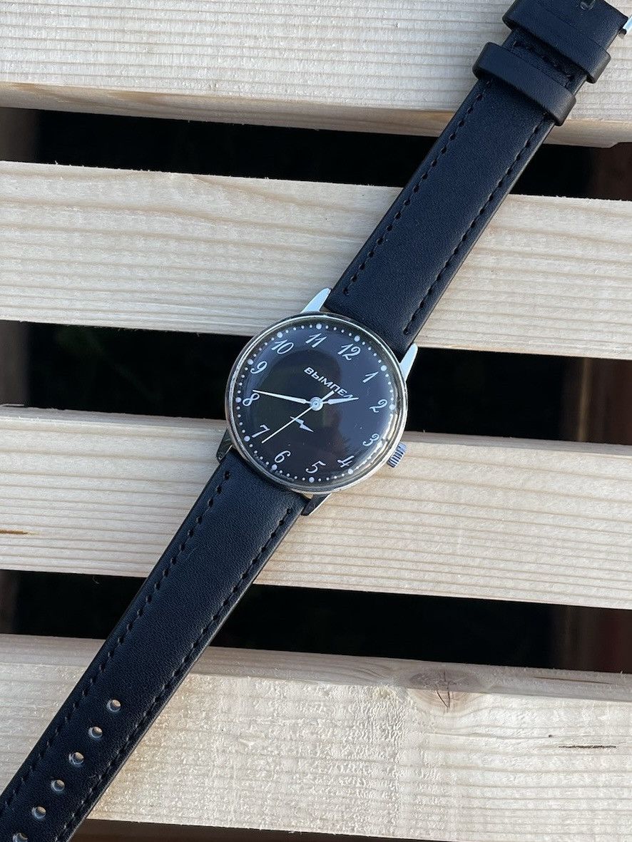 Vintage Vintage Watch Vympel Retro Style Mechanical Authentic 1990s Size ONE SIZE - 12 Thumbnail