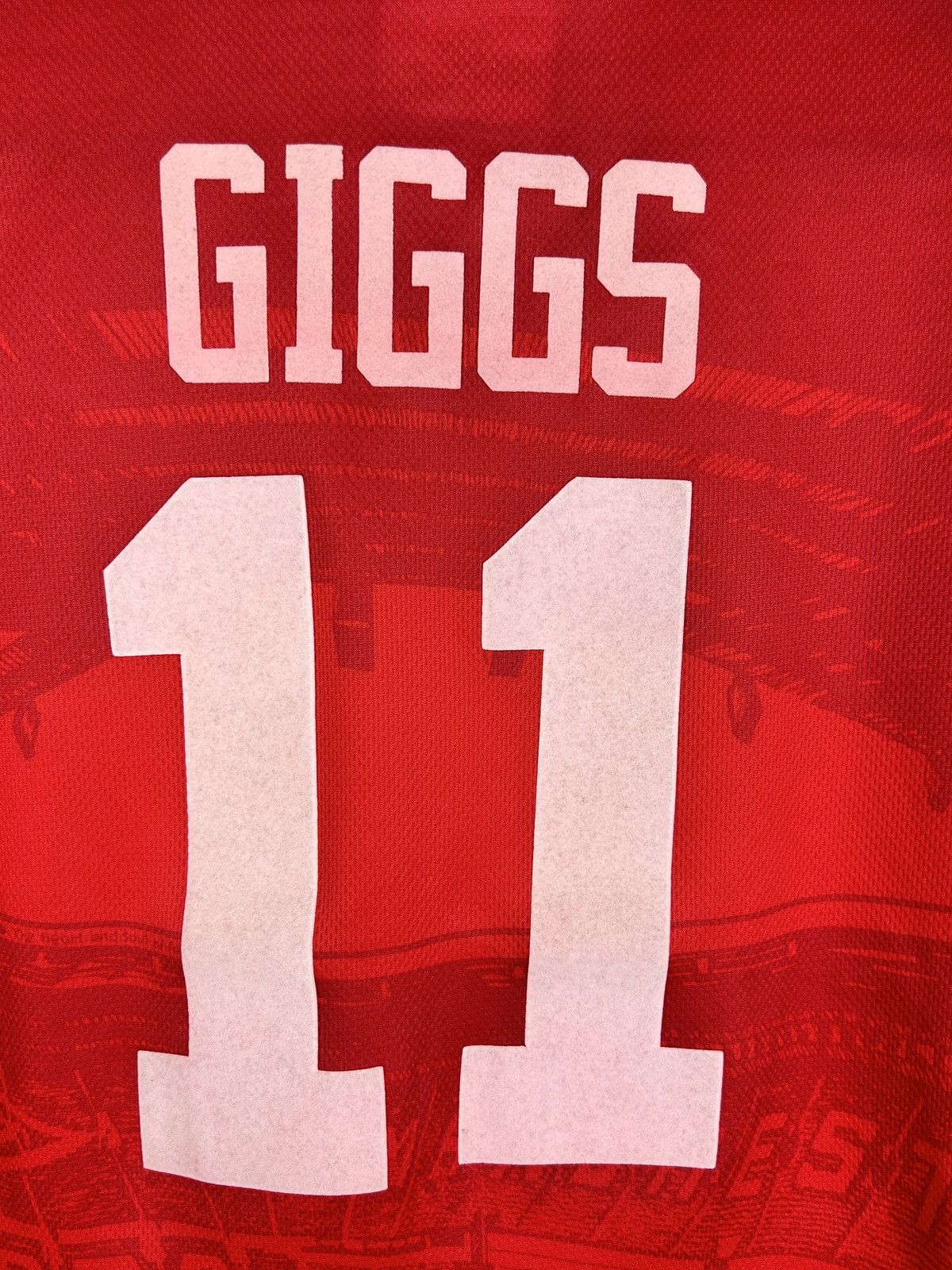 Umbro 90s Umbro Manchester United 1994/95/96 #11 Giggs Home Jersey Size US M / EU 48-50 / 2 - 2 Thumbnail