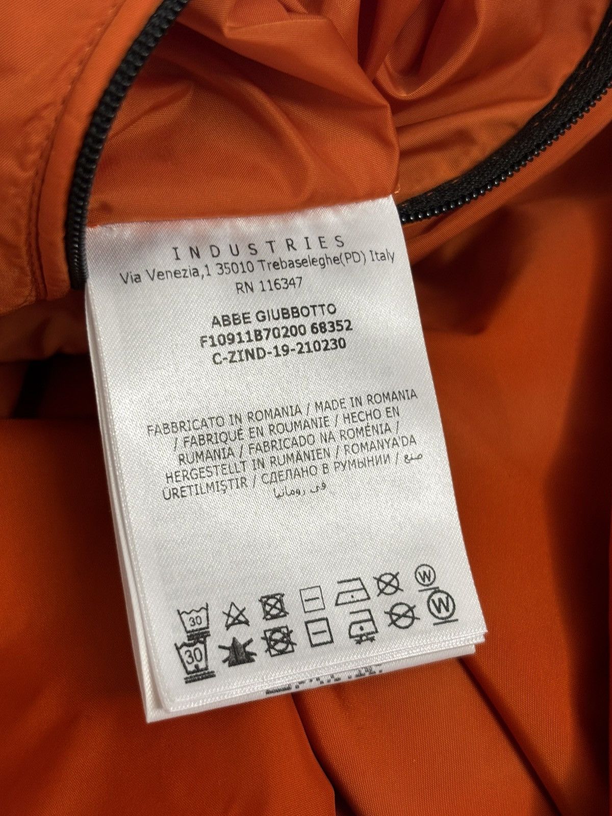 Moncler Moncler Abbe Jacket Windbreaker Size Medium Size US M / EU 48-50 / 2 - 12 Thumbnail