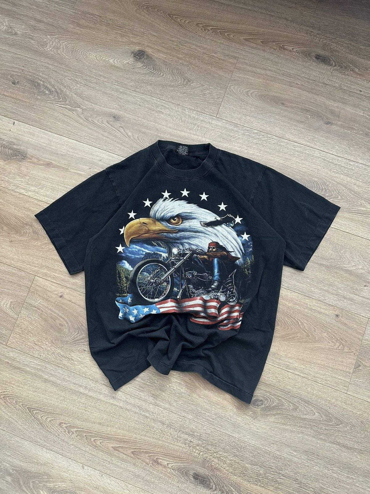 Harley Davidson 🔥VINTAGE ROCK EAGLE 90’s HARLEY 3D EMBLEM MOTO T-SHIRT🔥 Size US L / EU 52-54 / 3 - 1 Thumbnail