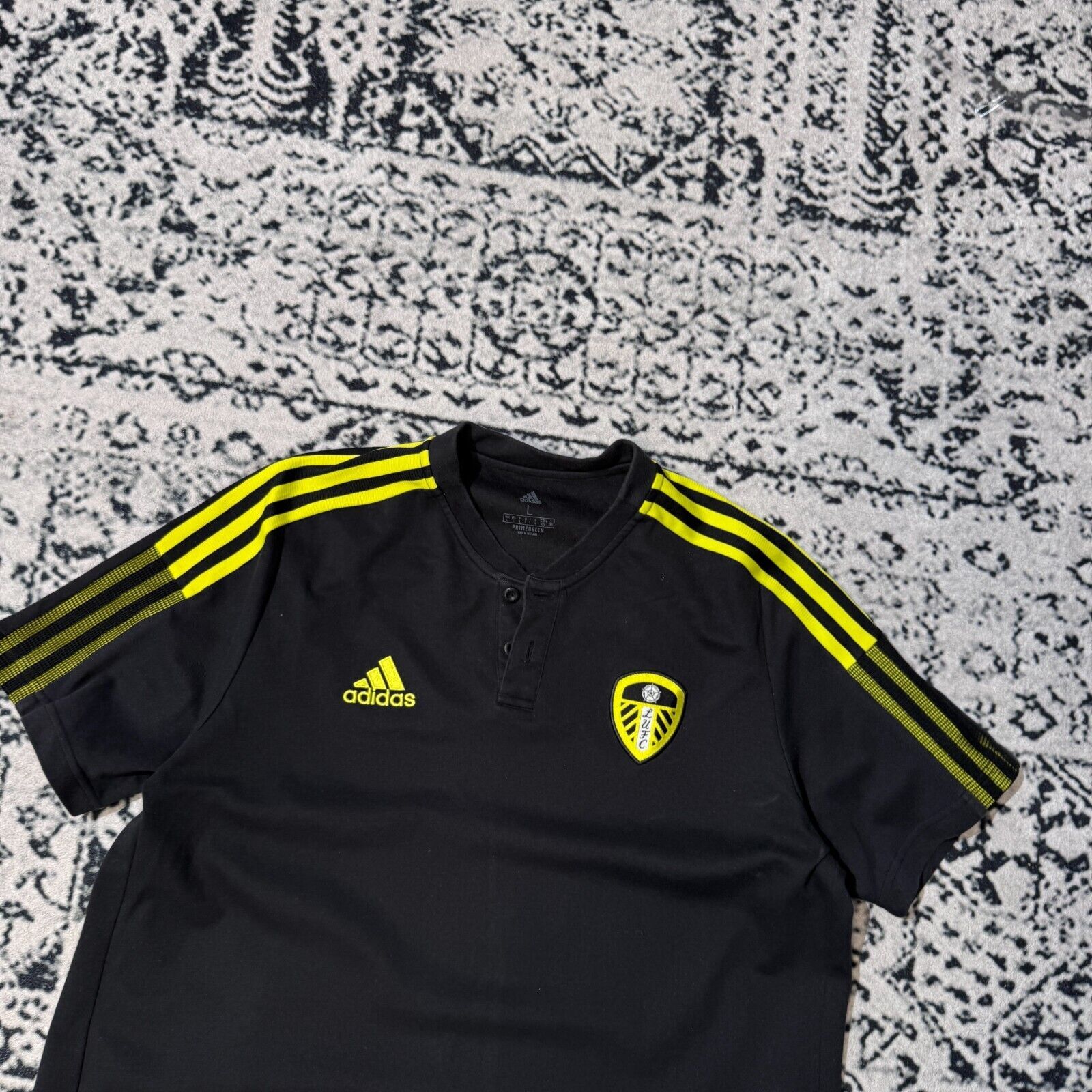 Adidas × Vintage Vintage Adidas Black Polyester Jersey T-Shirt Size L Spelout Size US L / EU 52-54 / 3 - 6 Thumbnail