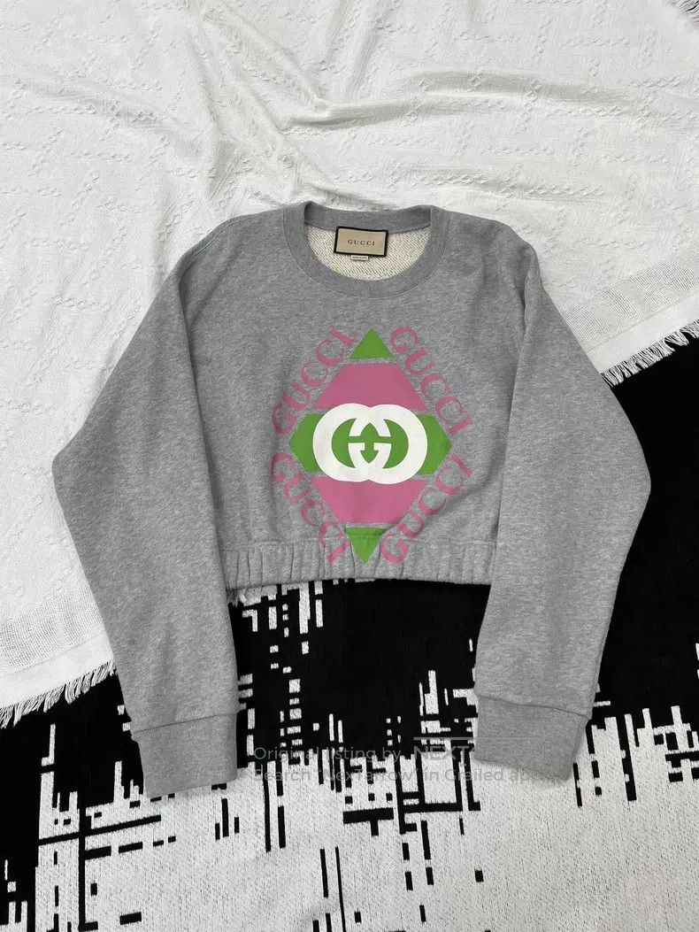 Gucci Grey letter large logo sweatshirt
