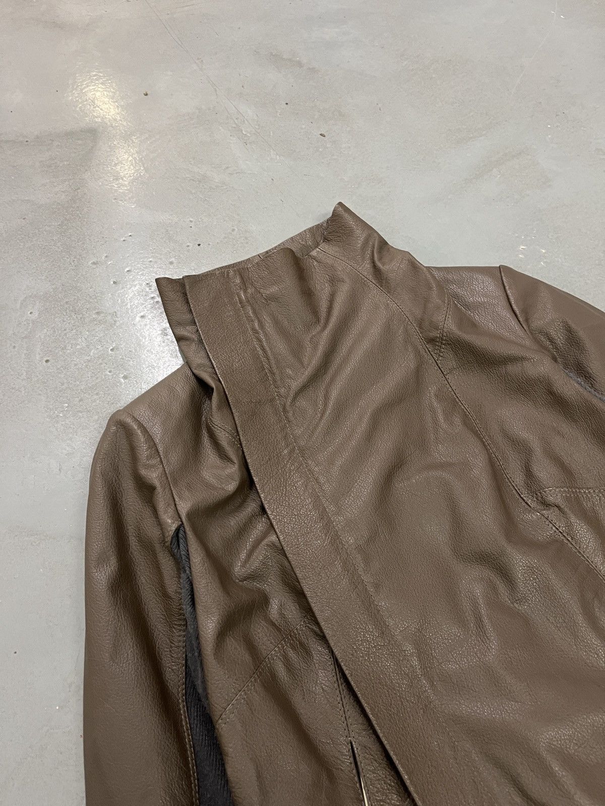 TWINSET Vintage Side Zipper Faded Leather Jacket Size S / US 4 / IT 40 - 3 Thumbnail
