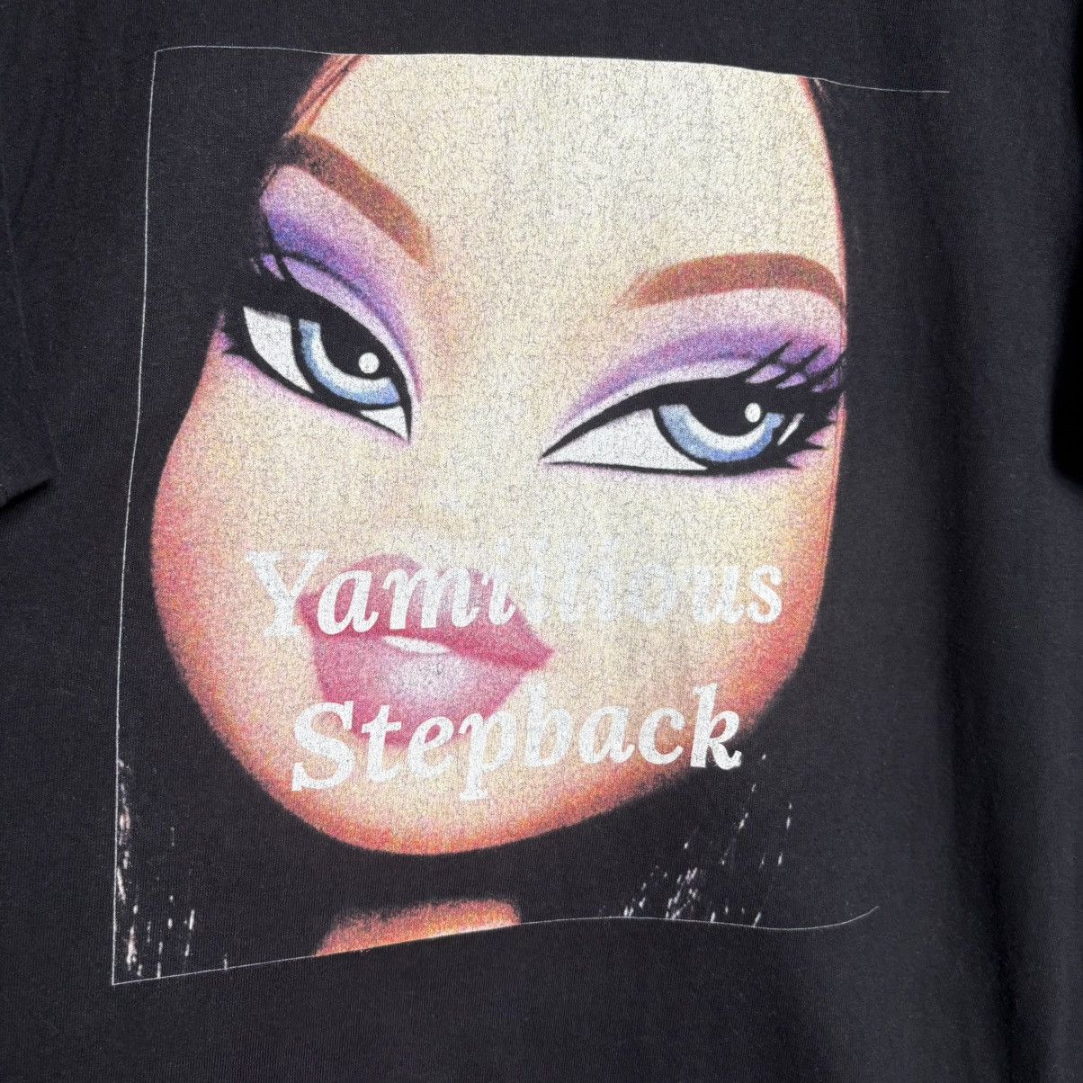 Vintage Vintage Bratz Doll American Fashion Big Face Graphic T-Shirt Size US L / EU 52-54 / 3 - 3 Thumbnail