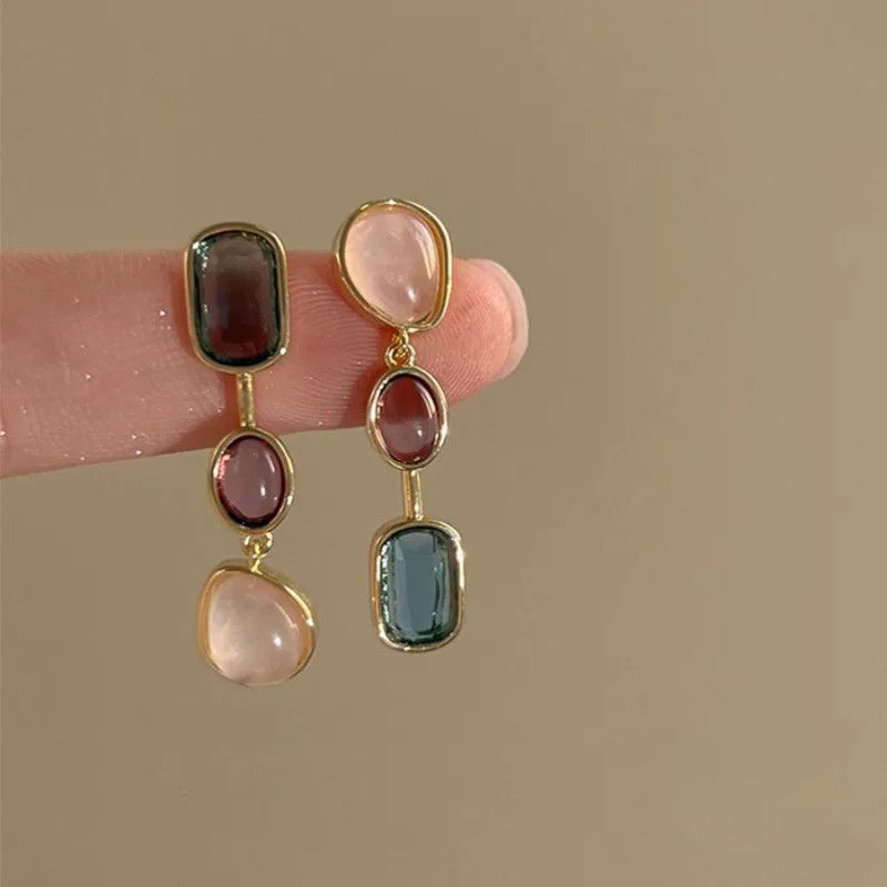 Other Asymmetric Colorful Resin Earrings Size ONE SIZE - 1 Thumbnail