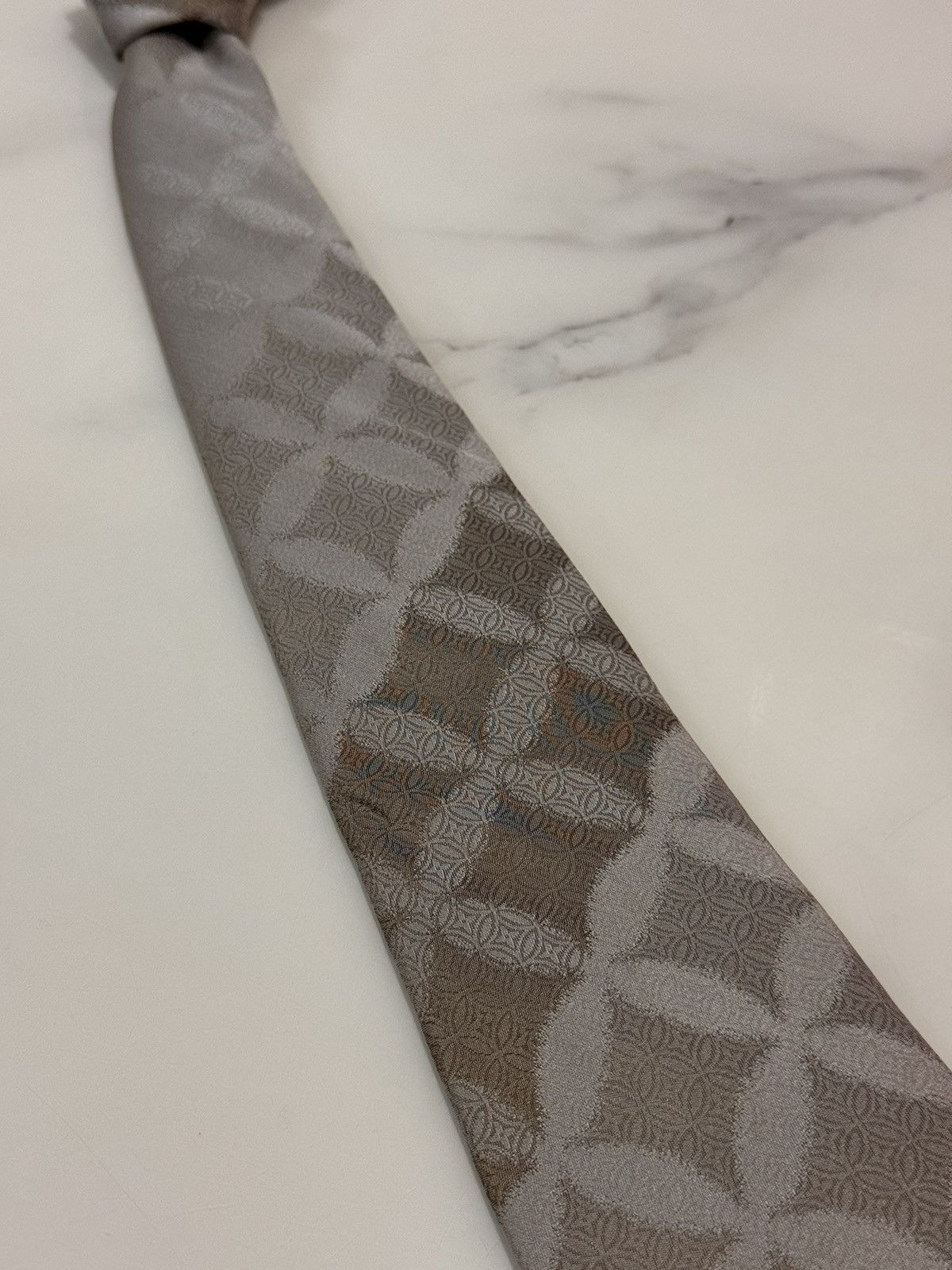 Louis Vuitton Louis Vuitton Neck Tie Spell Out Size ONE SIZE - 6 Thumbnail