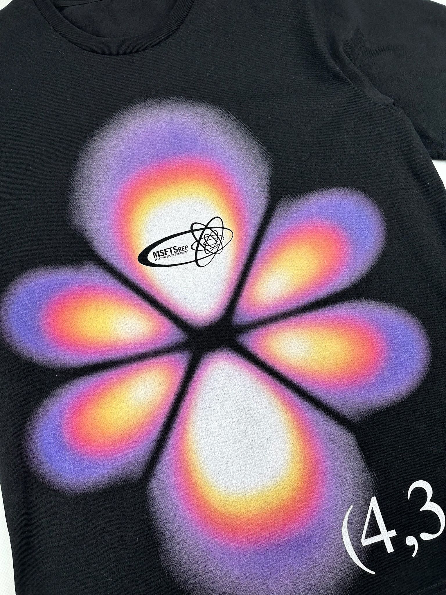 Msftsrep MSFTSrep Tee acid rave flower Size US M / EU 48-50 / 2 - 13 Thumbnail