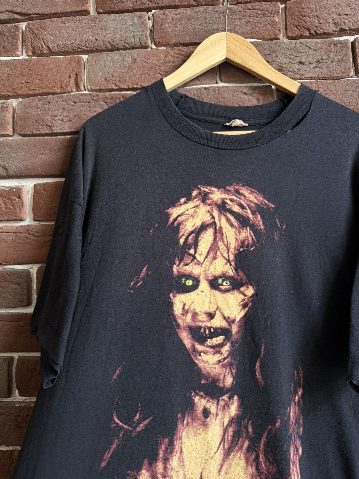 Band Tees 90s Vintage The Exorcist Horror Movie Film Band Tee Shirt Xl Size US XL / EU 56 / 4 - 9 Thumbnail