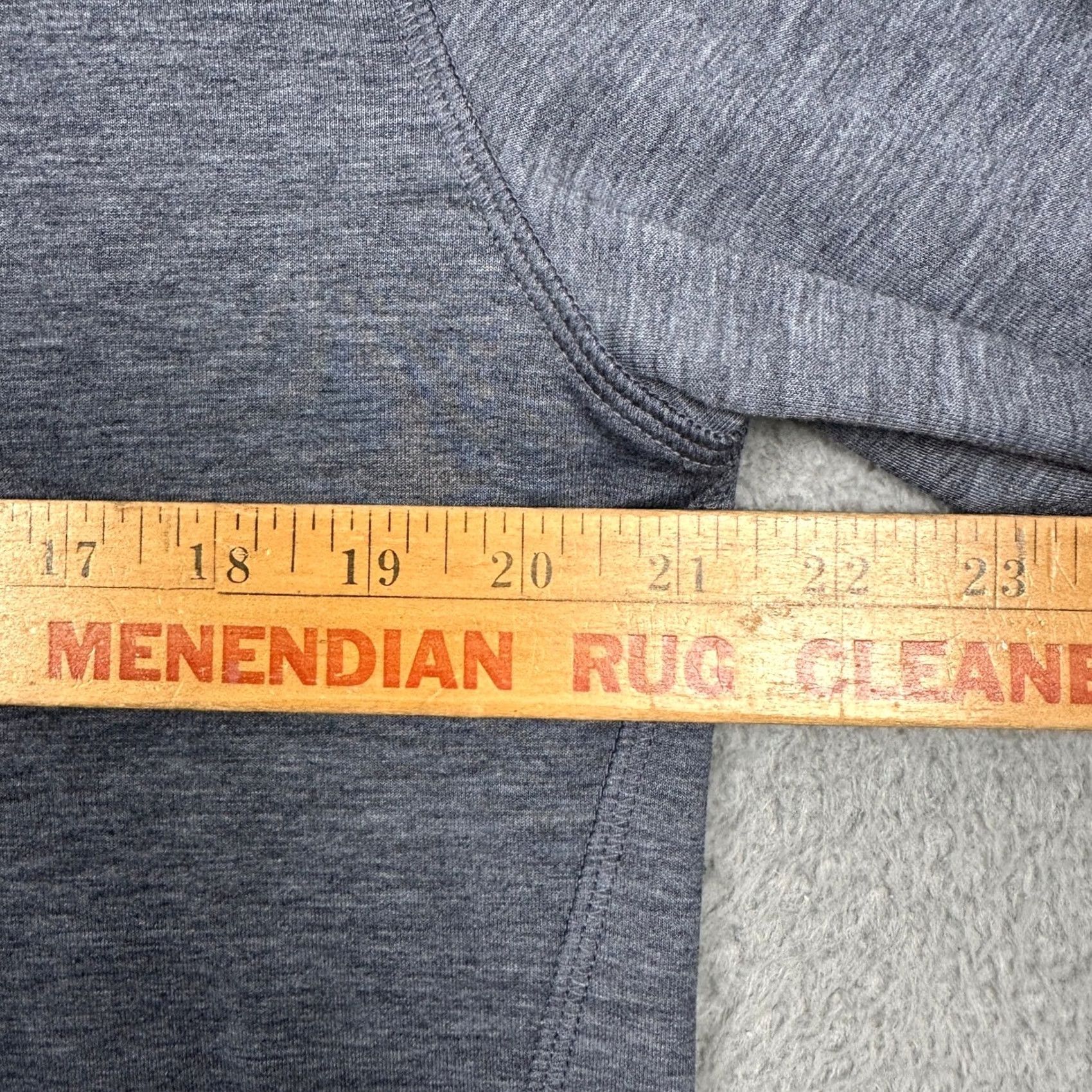 Vintage Legends Hoodie Mens Medium Grey Pullover Sweatshirt Heather Performance Stretch Logo All Seasons Hoodie Mens Athletic Regular Size M Gray Size US M / EU 48-50 / 2 - 7 Thumbnail