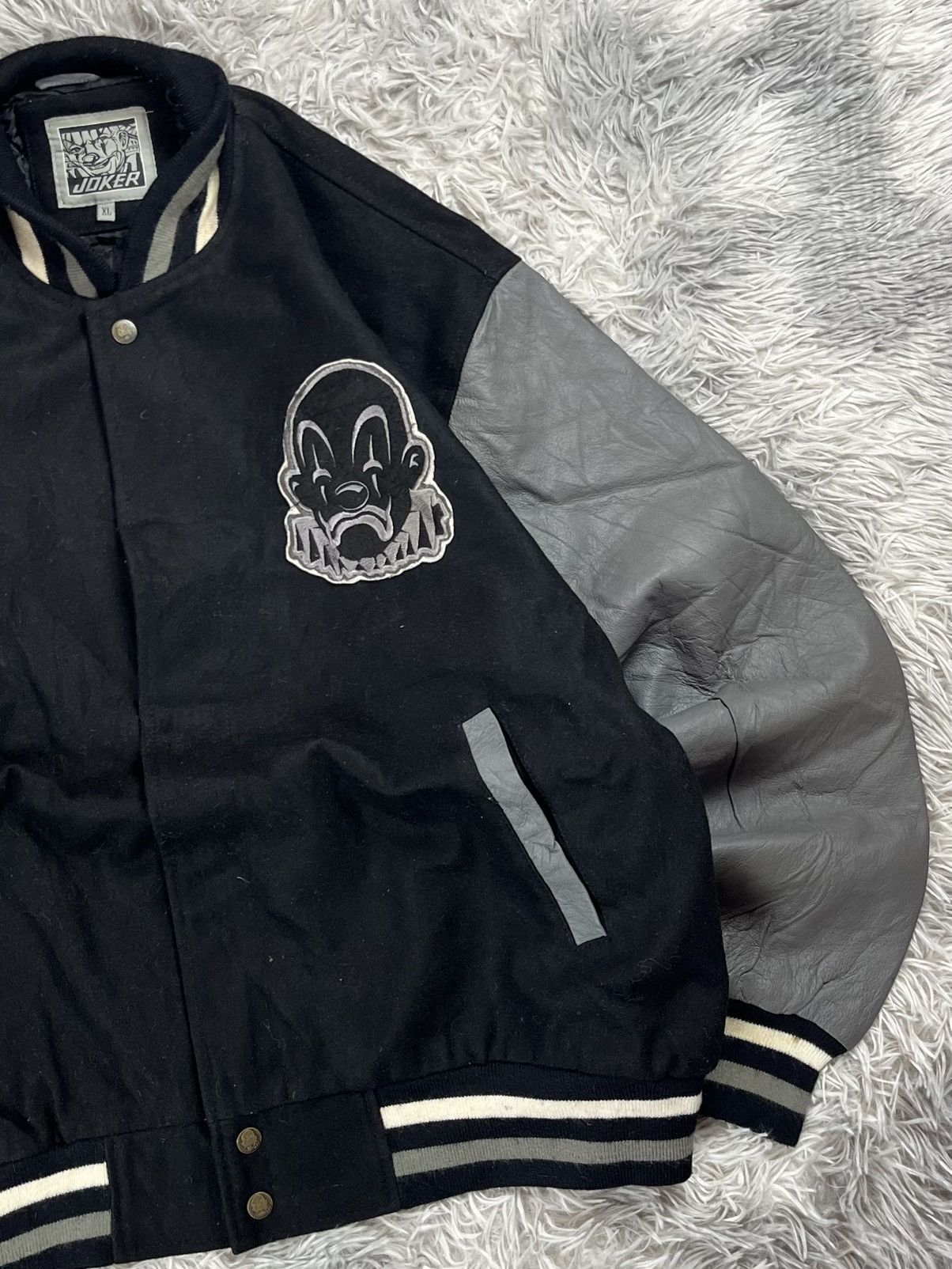 Vintage Vintage 90s joker varsity jacket Size US XL / EU 56 / 4 - 3 Thumbnail