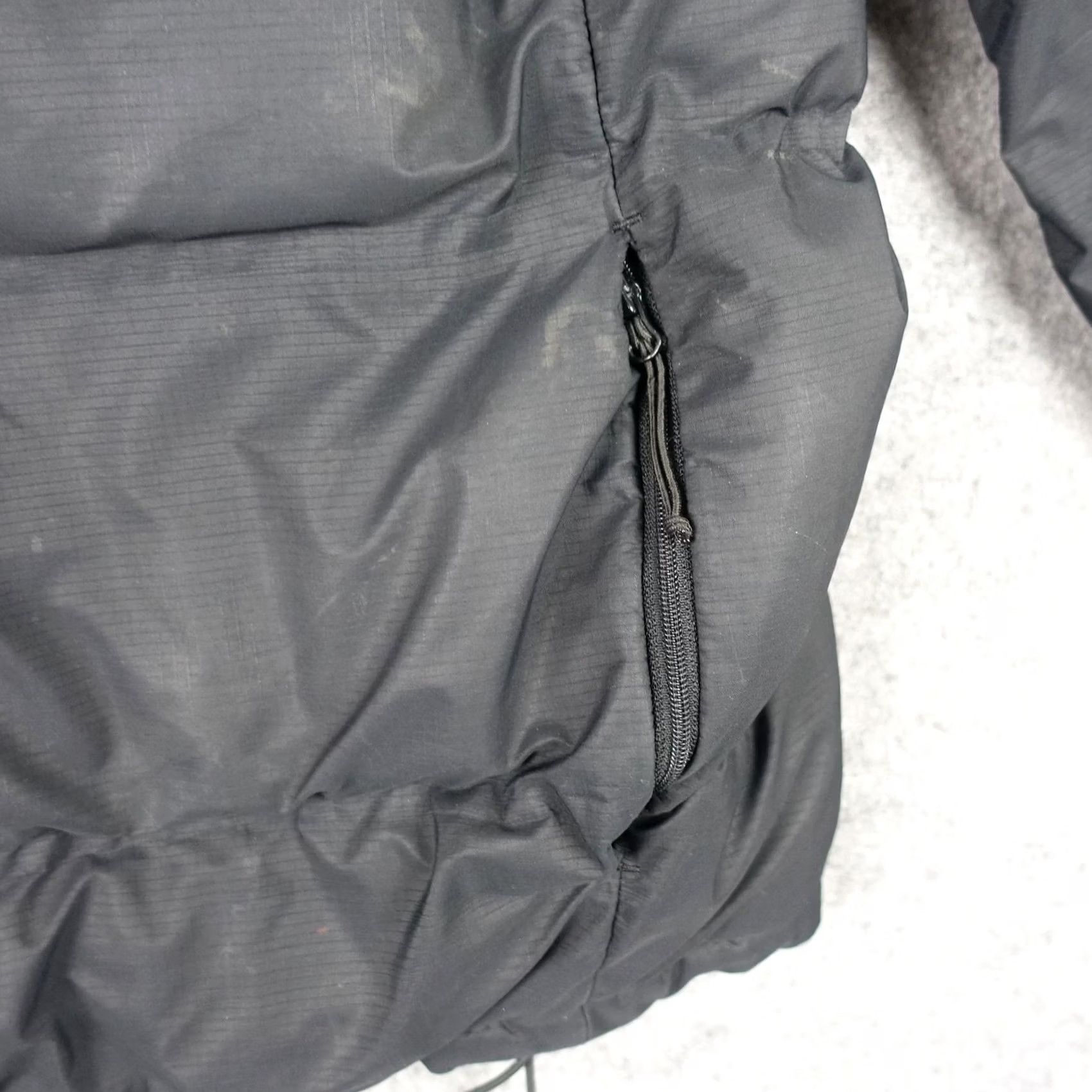 H&M H&M Jacket Mens Small Black Puffer Water Repellent Windproof Zip Pockets Warm Size US S / EU 44-46 / 1 - 6 Thumbnail