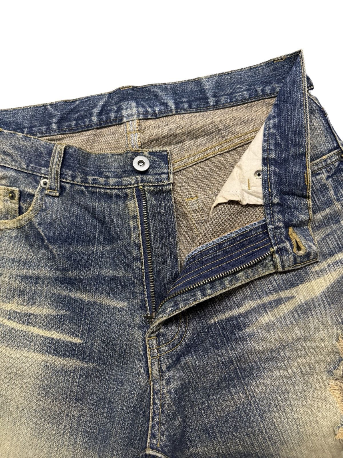 Hysteric Glamour Vintage Y2K Japanese Brand distressed jeans Crazy Fade | W31 Size US 31 - 8 Thumbnail