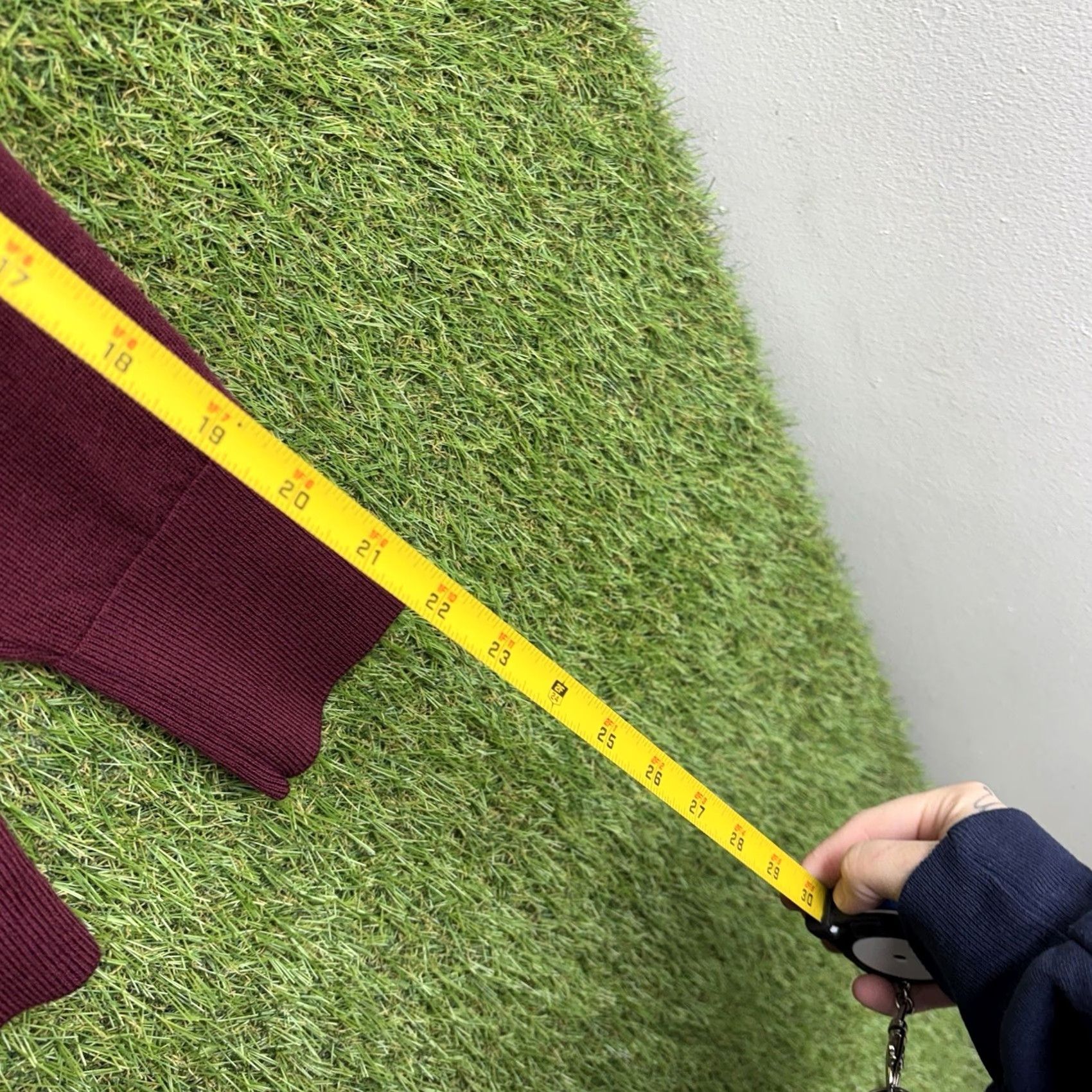 Bonobos Bonobos Merino Wool Sweater Mens Large Slim V-Neck Maroon Preppy Casual Dress Pullover Knit Shirt Parka? Size US L / EU 52-54 / 3 - 4 Thumbnail
