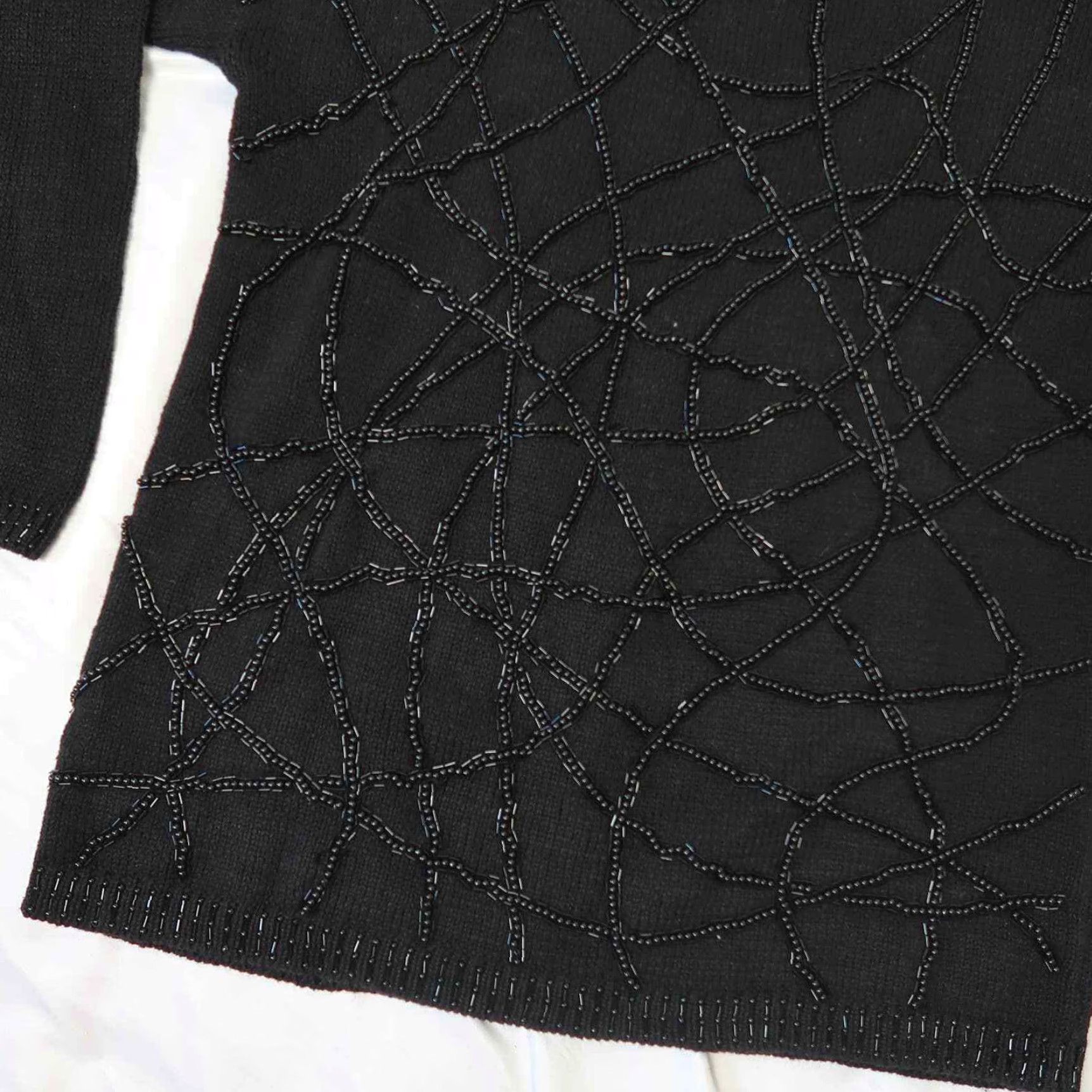 Vintage VINTAGE 90s Victoria Harbour black beaded pullover sweater M (Medium) Womens Size M / US 6-8 / IT 42-44 - 3 Thumbnail