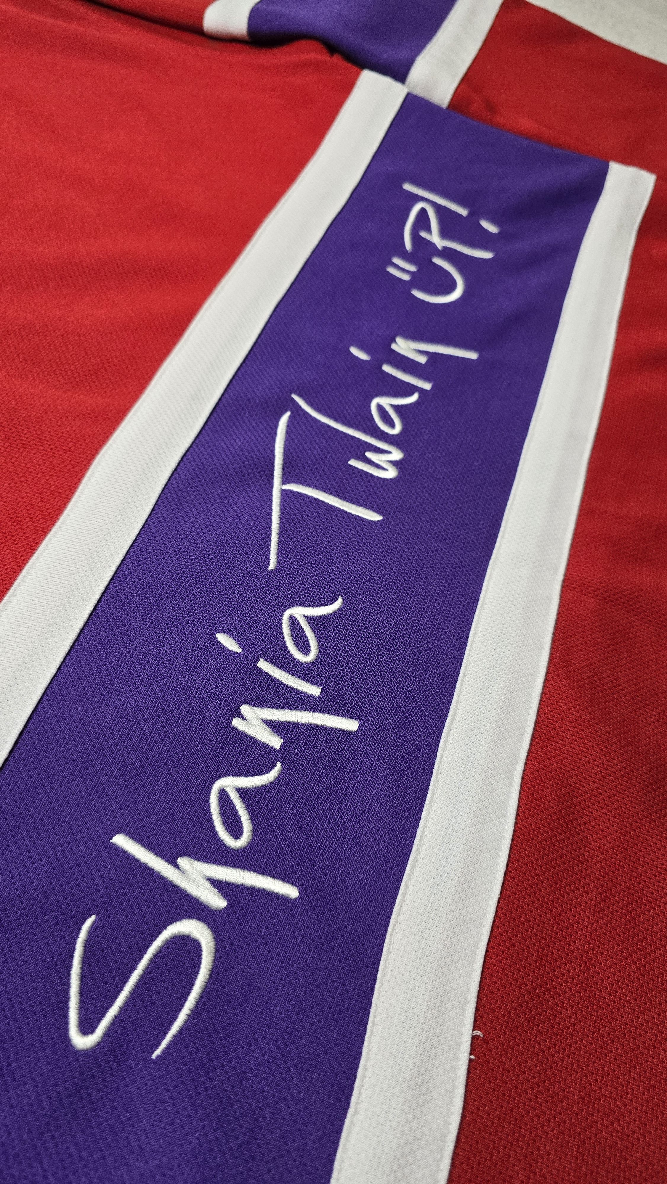 Other Shania Twain UP Hockey Jersey Y2K Tour Merch Rare Size US XL / EU 56 / 4 - 15 Thumbnail