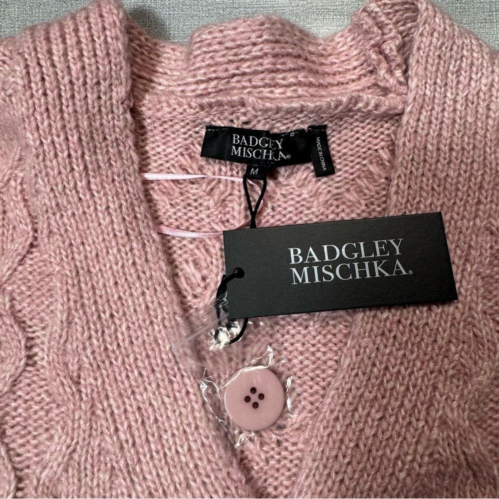 Badgley Mischka NWT New Badgley Mischka Cable Knit Pink Cardigan Sweater Si Size M / US 6-8 / IT 42-44 - 6 Thumbnail