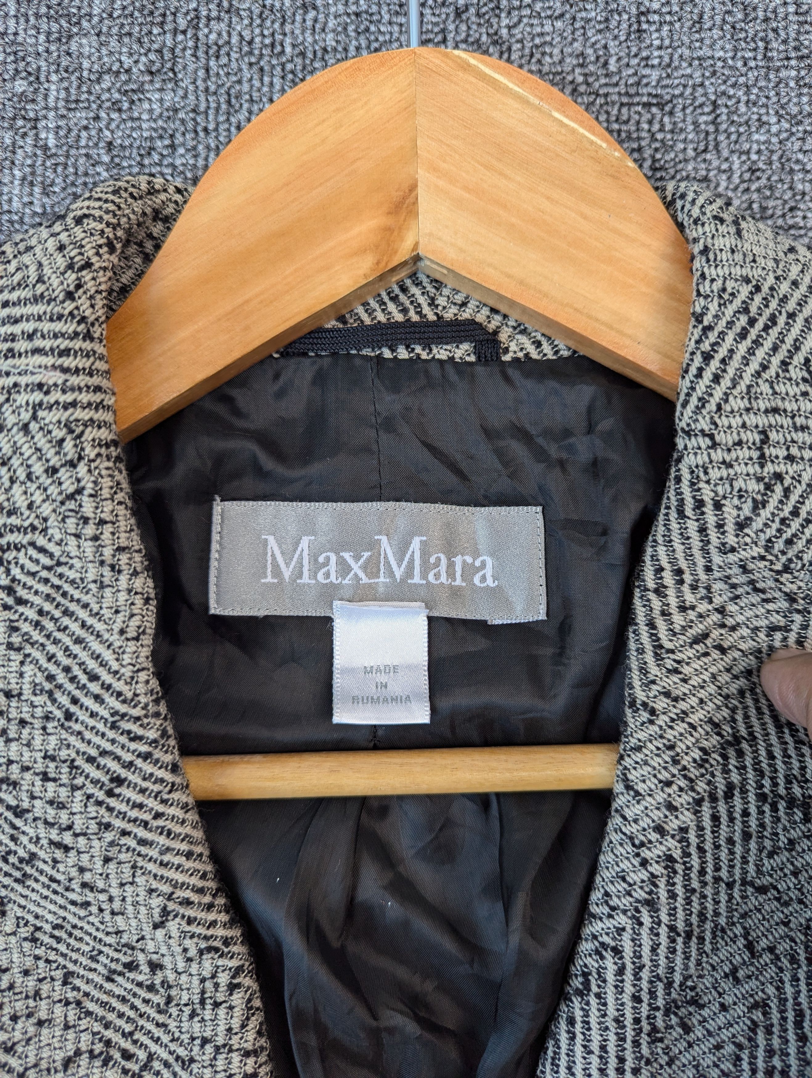 Max Mara Women's Max Mara Wool Blazer Style Jacket Size XS / US 0-2 / IT 36-38 - 7 Thumbnail