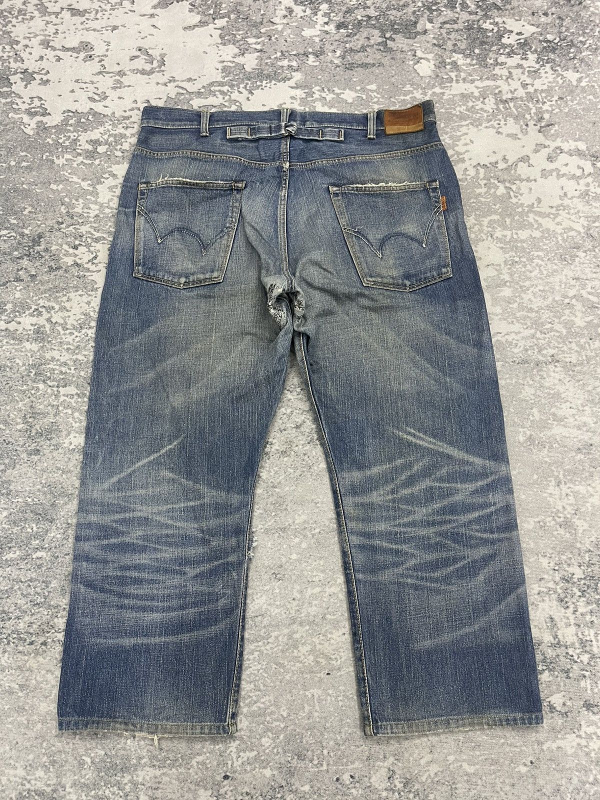 Edwin Vintage Edwin Distressed Salvage denim pants Size US 38 / EU 54 - 2 Thumbnail