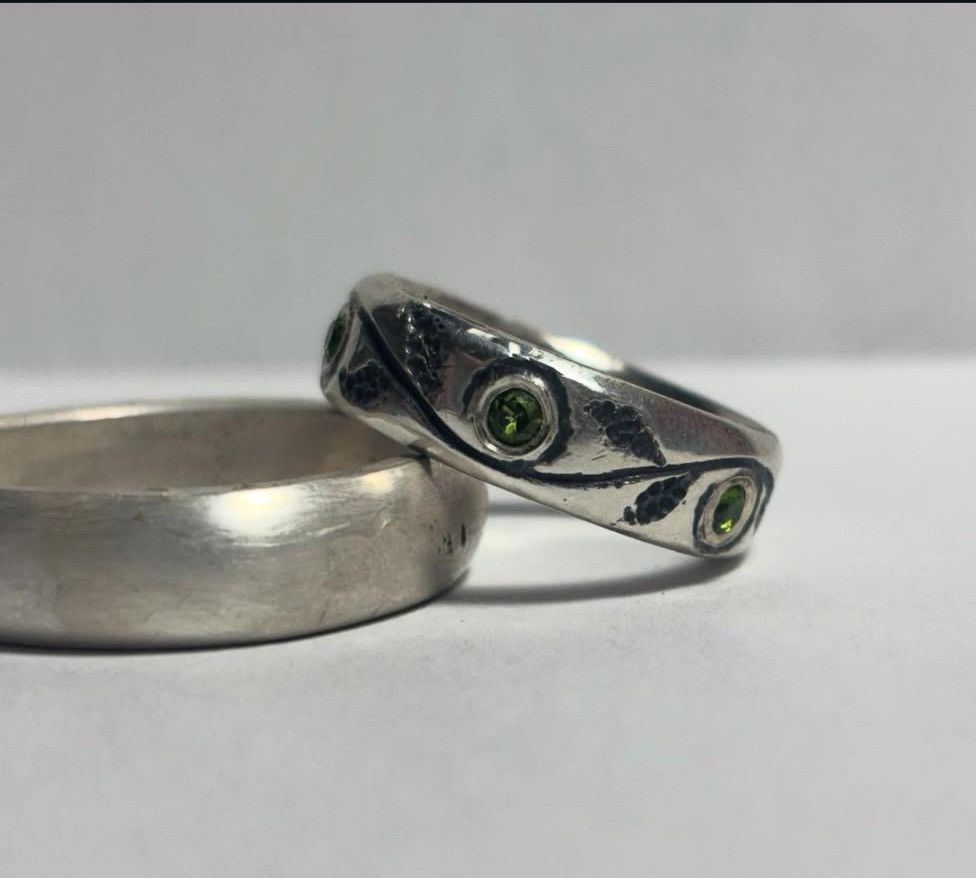 Handmade Size 7 1/4 engraved 3mm peridot ring Size ONE SIZE - 3 Thumbnail