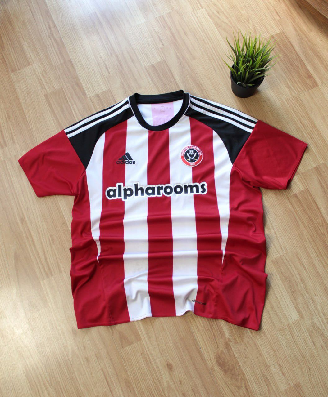 Adidas 🔥 Adidas Sheffield United FC 2016 Jersey T Shirt Soccer Size US L / EU 52-54 / 3 - 1 Thumbnail