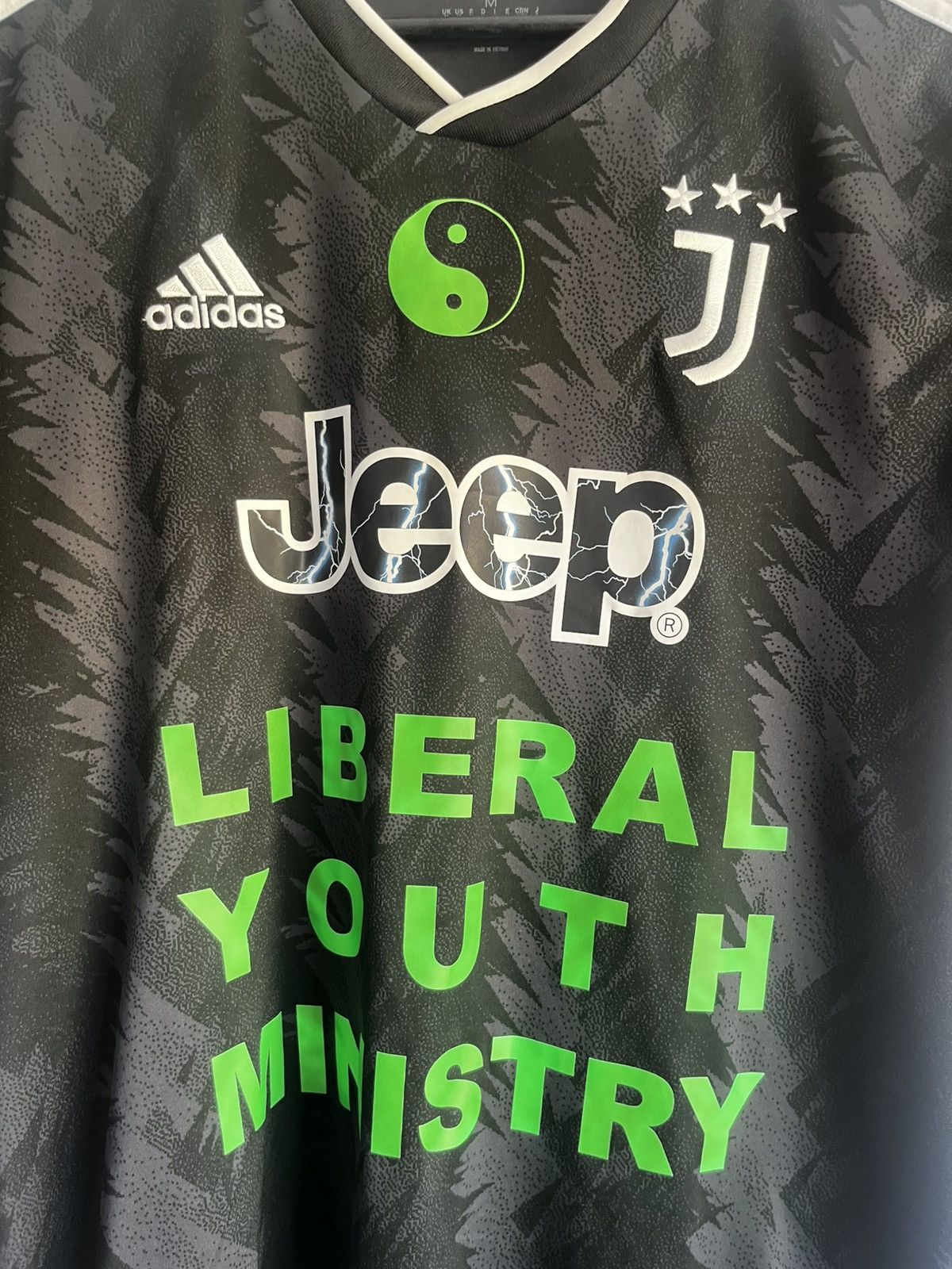 Adidas × Liberal Youth Ministry Rare Juventus x Liberal Youth Ministry Jersey Size US M / EU 48-50 / 2 - 3 Thumbnail
