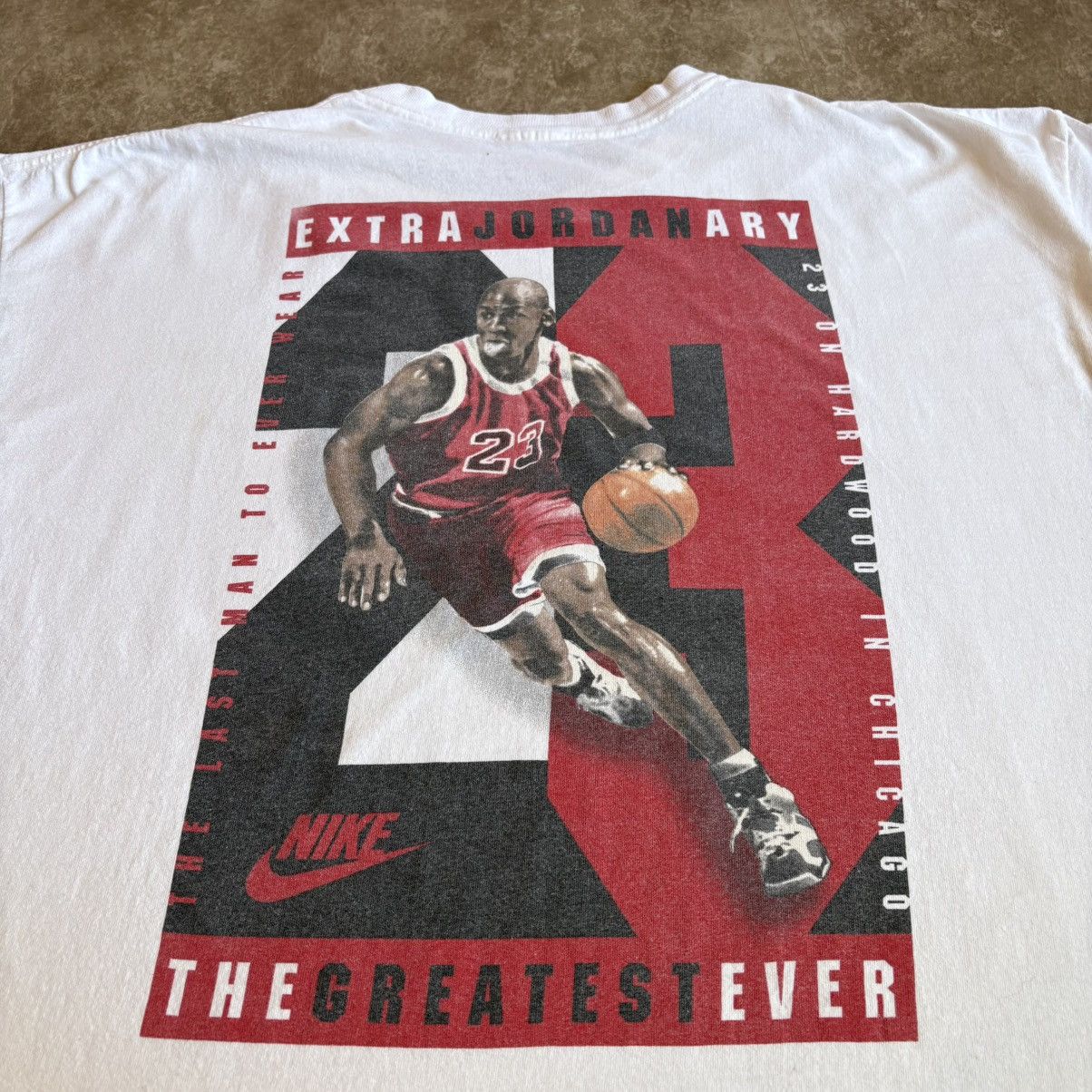 Vintage Vintage Michael Jordan Nike T Shirt Size US XXL / EU 58 / 5 - 1 Thumbnail