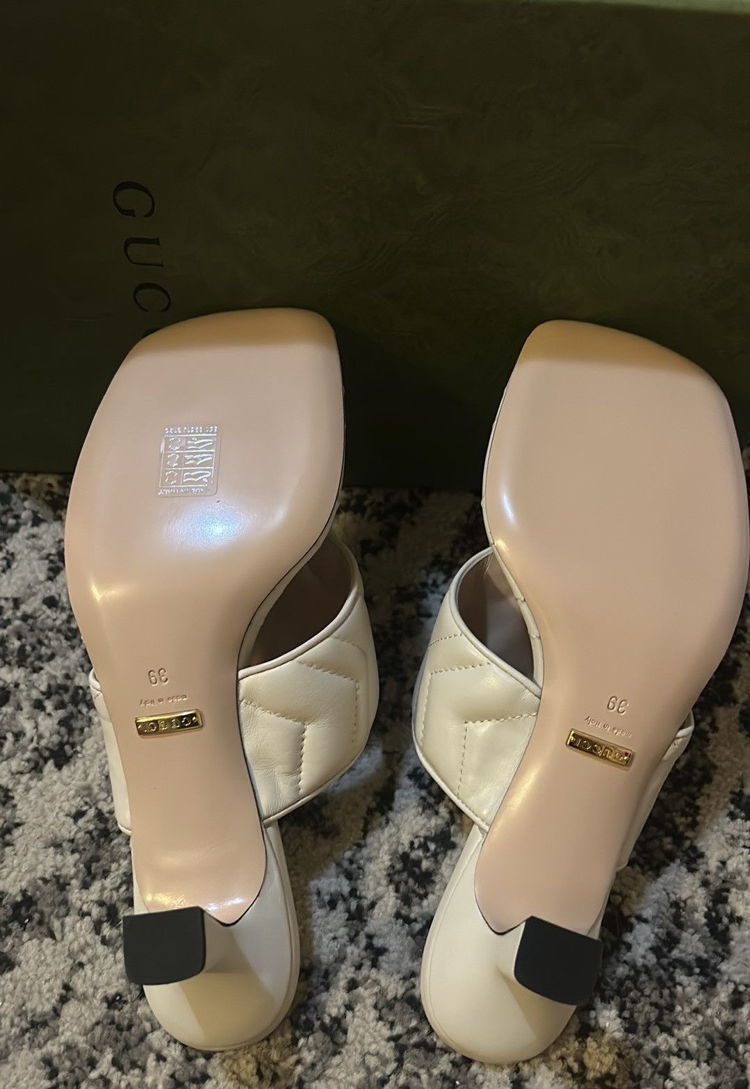 Gucci Gucci Double G Thong Sandal Mules size 39 Size US 9 / IT 39 - 7 Thumbnail