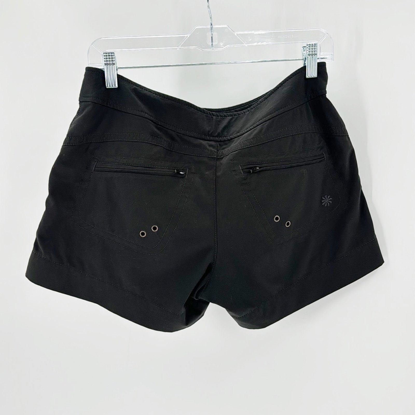 Athleta Athleta black button and tie waist swim outdoors shorts Size 28" / US 6 / IT 42 - 2 Thumbnail