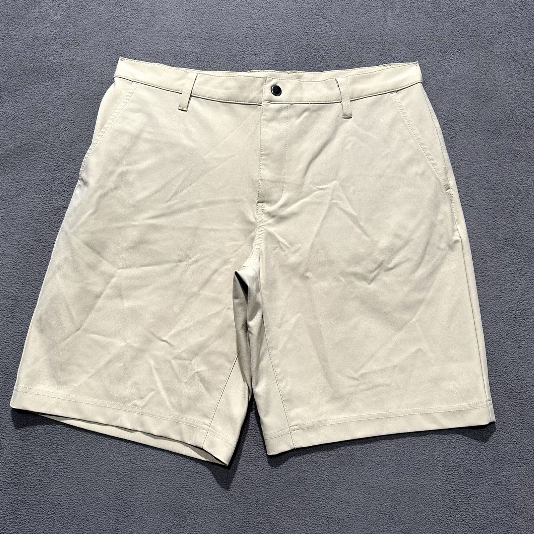 Vintage State and Liberty Shorts Mens 34 Khaki Performance Stretch Athletic Golf Shorts Size US 34 / EU 50 - 2 Thumbnail