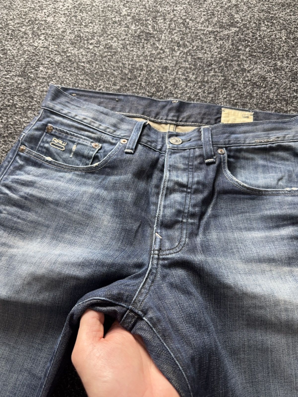 G-Star 00s G-Star 3301 Distressed Raw Hem Y2K SK8 Jeans Fade Denim Size US 32 / EU 48 - 11 Thumbnail