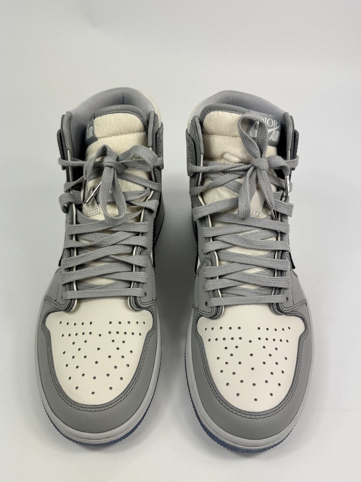 Dior × Jordan Brand AIR DIOR HIGH TOP SNEAKERS Size US 9.5 / EU 42-43 - 2 Thumbnail