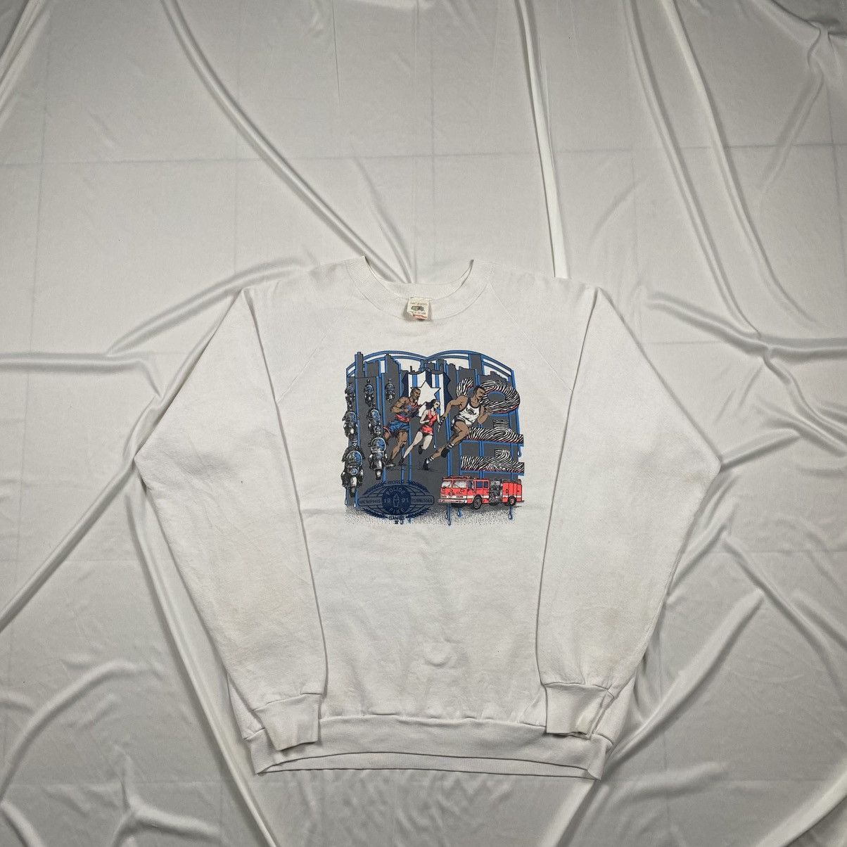 Fruit Of The Loom Vintage 1991 Memphis Tennessee Police Fire Games Crewneck Size US L / EU 52-54 / 3 - 2 Thumbnail