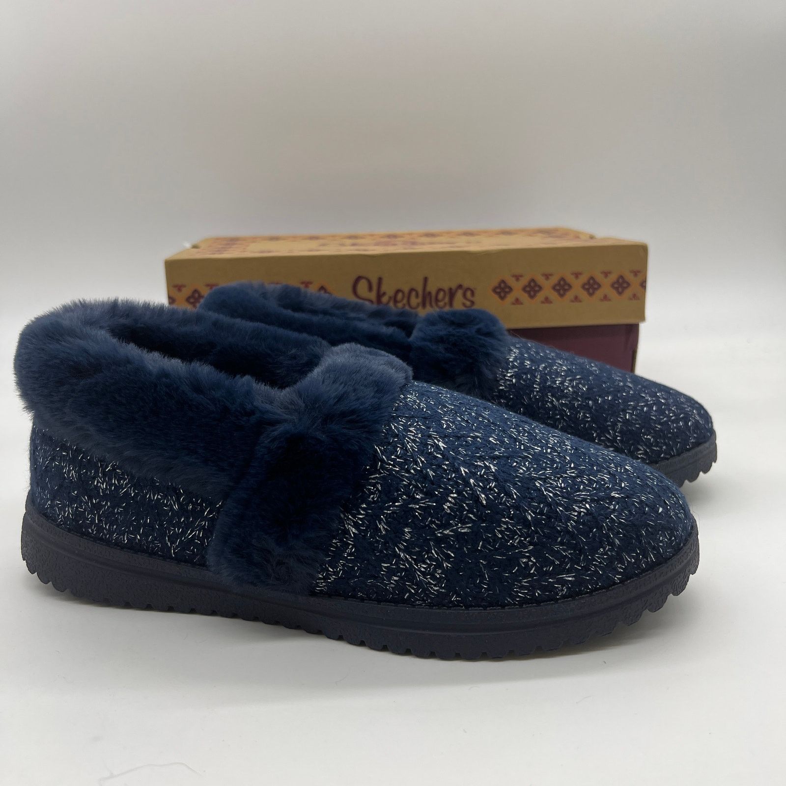 SKECHERS Skechers Shoes 7.5 Wide Cozy Lite Sparkle Knit Slippers Size US 7.5 / IT 37.5 - 3 Thumbnail