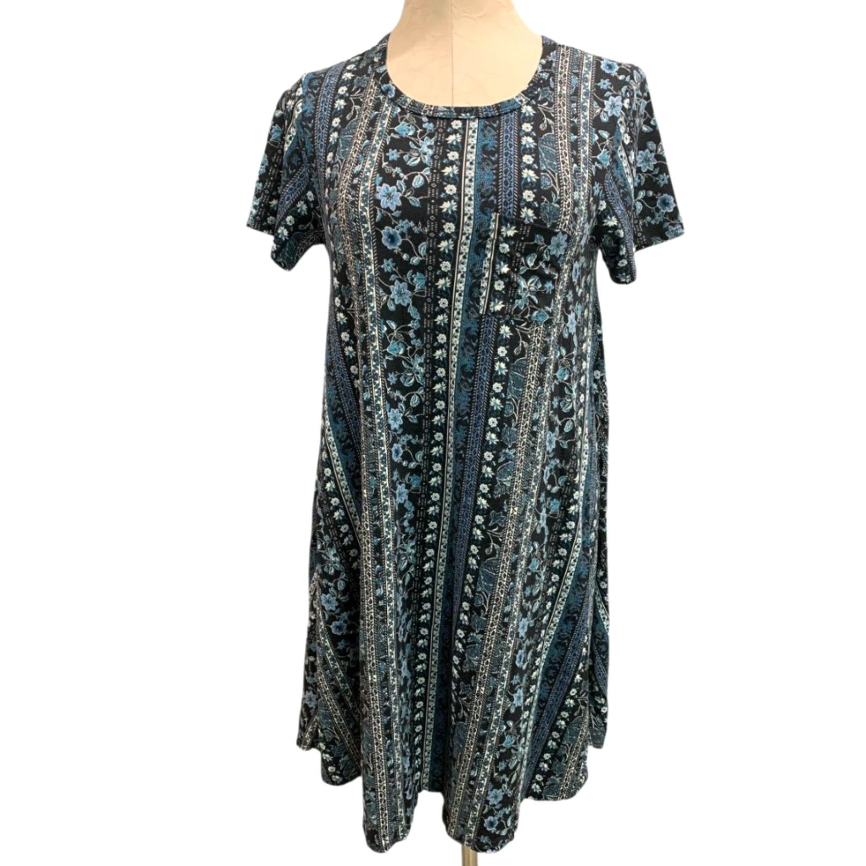Vintage VINTAGE LulaRoe Blue Stripe Floral Carly Dress Hi Lo Hem Tshirt Dress XS Women's Knee Length 95% polyester 5% spandex Size XS / US 0-2 / IT 36-38 - 2 Thumbnail