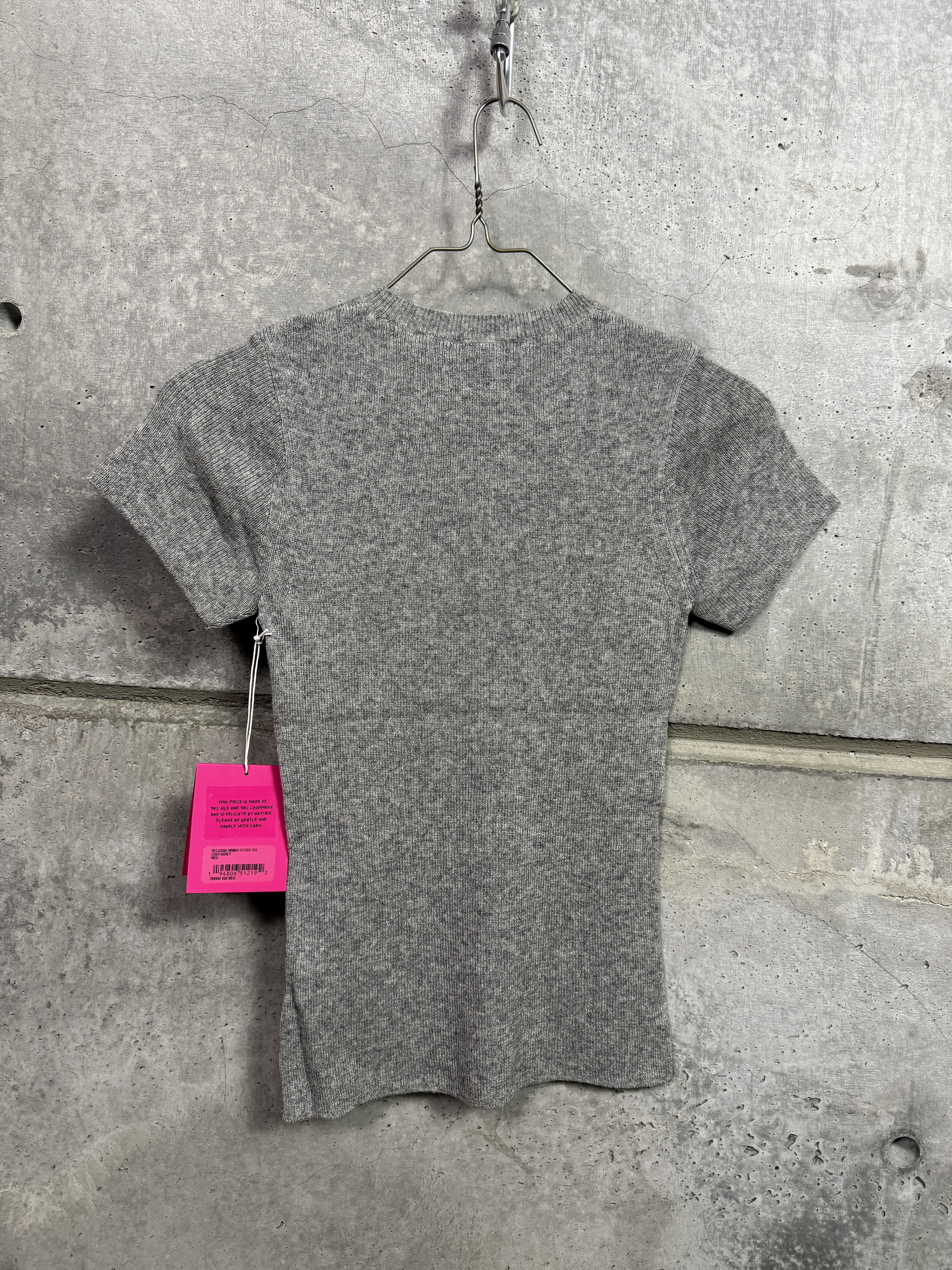 The Elder Statesman $495 The Elder Statesman Delicash Light Grey Fitted Tee Size M / US 6-8 / IT 42-44 - 7 Thumbnail