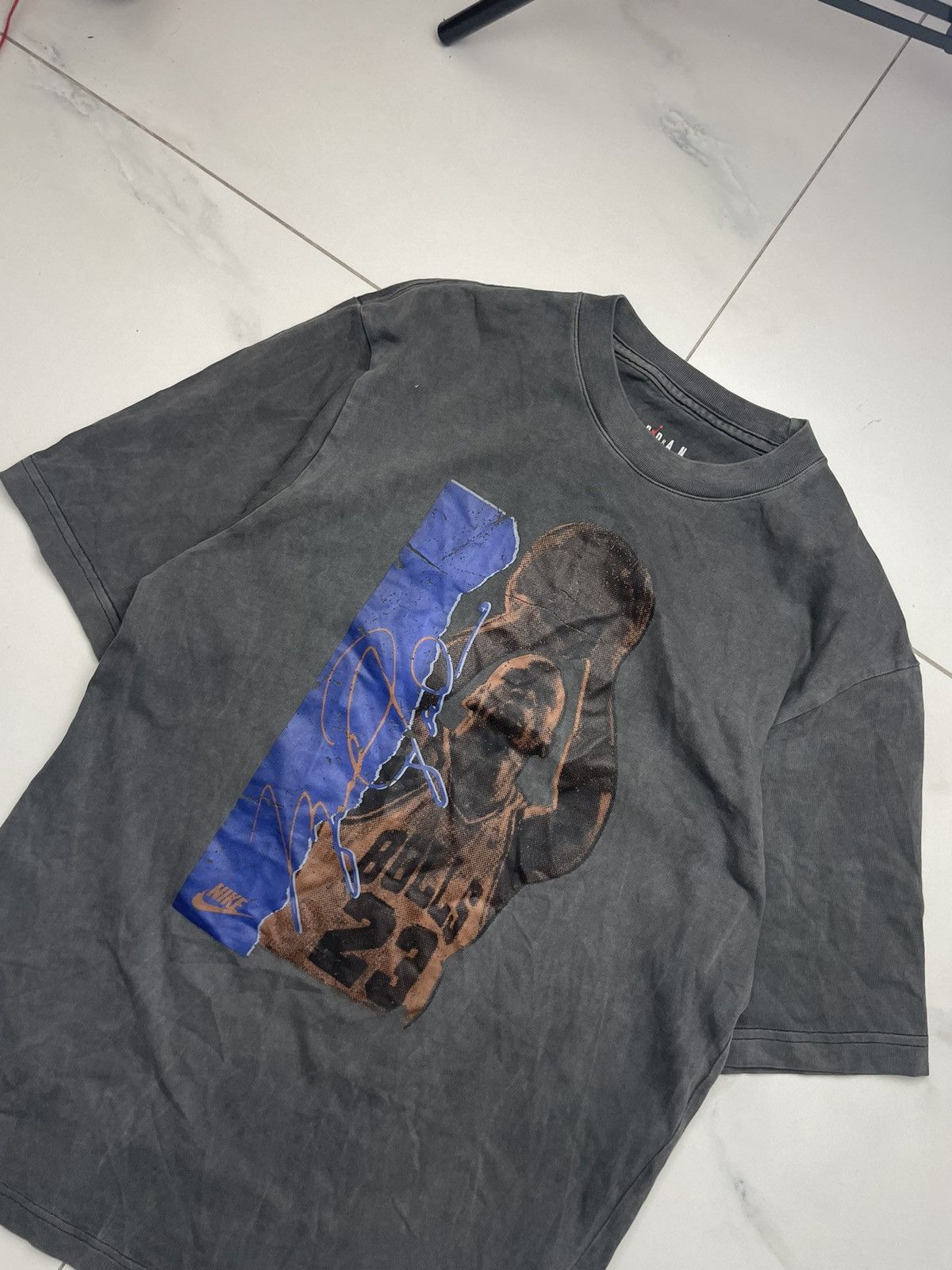 Jordan Brand × Nike Nike Jordan Flight Heritage 85 Tee Size US M / EU 48-50 / 2 - 1 Thumbnail