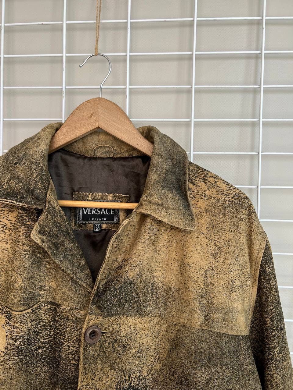 Versace Versace Leather Vintage Button Jacket Mens Size 52 or M/L Size US L / EU 52-54 / 3 - 6 Thumbnail