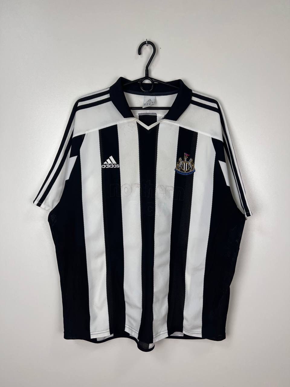 Adidas New Castle Adidas 2003 jersey vintage t-shirts size XL Size US XL / EU 56 / 4 - 1 Thumbnail