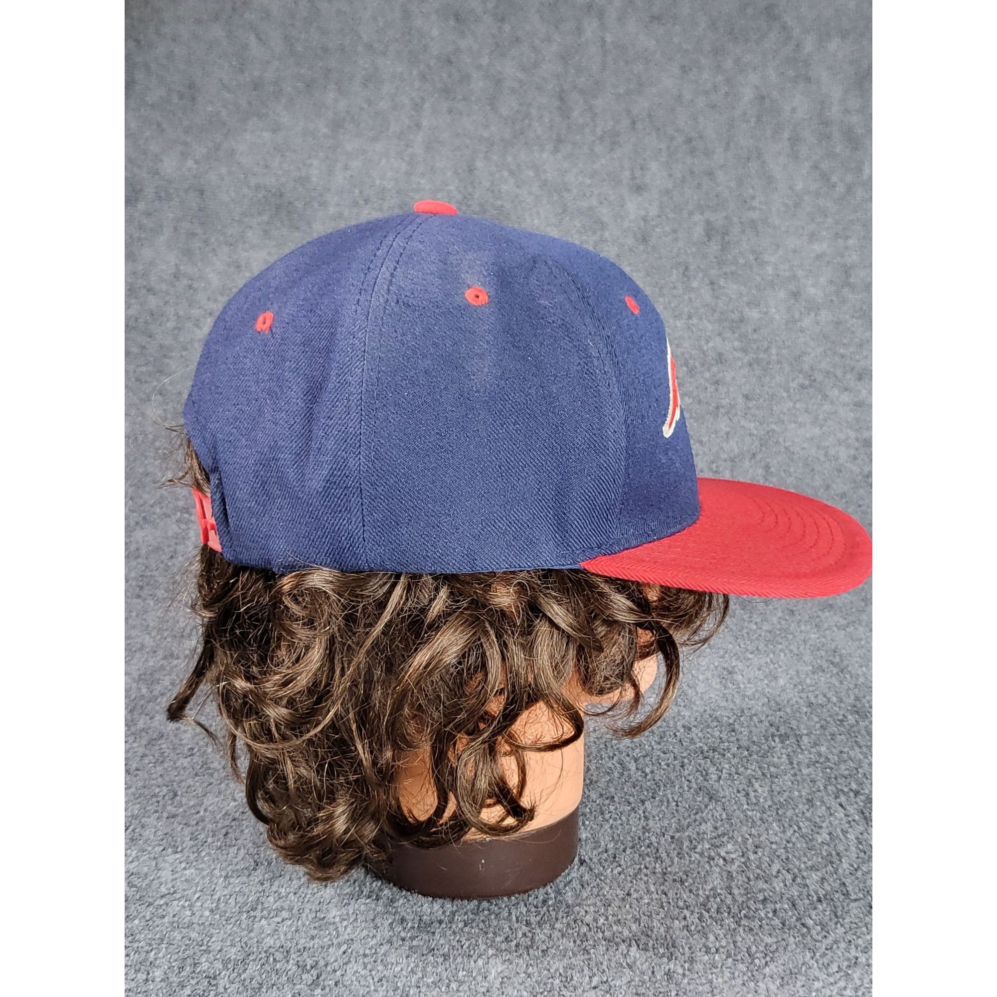 NFL New England Patriots Rost Premium Headwear Snapback Embroide Size ONE SIZE - 4 Thumbnail
