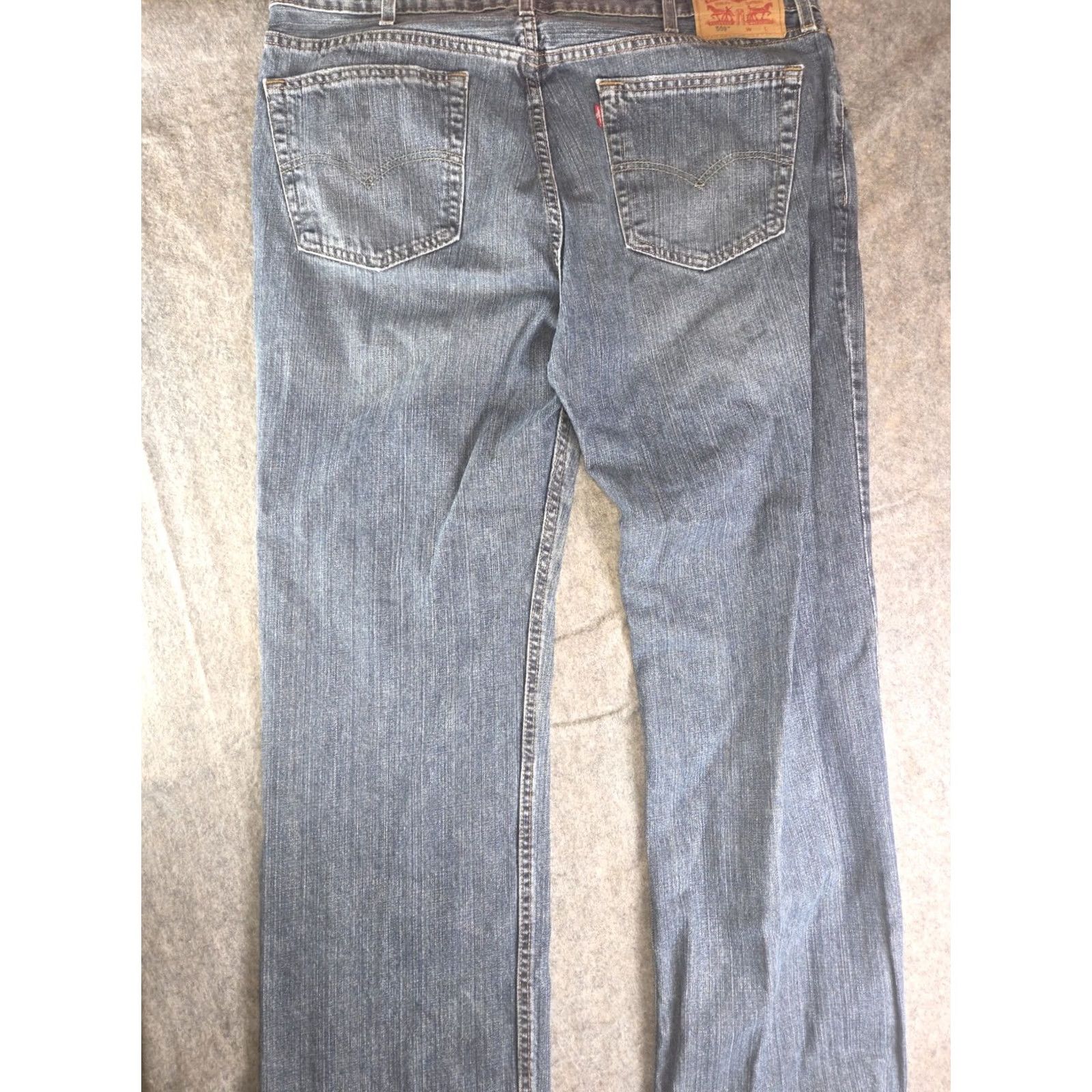 Levi's VINTAGE Levi's Jeans Mens 38x34 Blue Denim 559 Relaxed Straight Y2K Faded Size US 38 / EU 54 - 3 Thumbnail