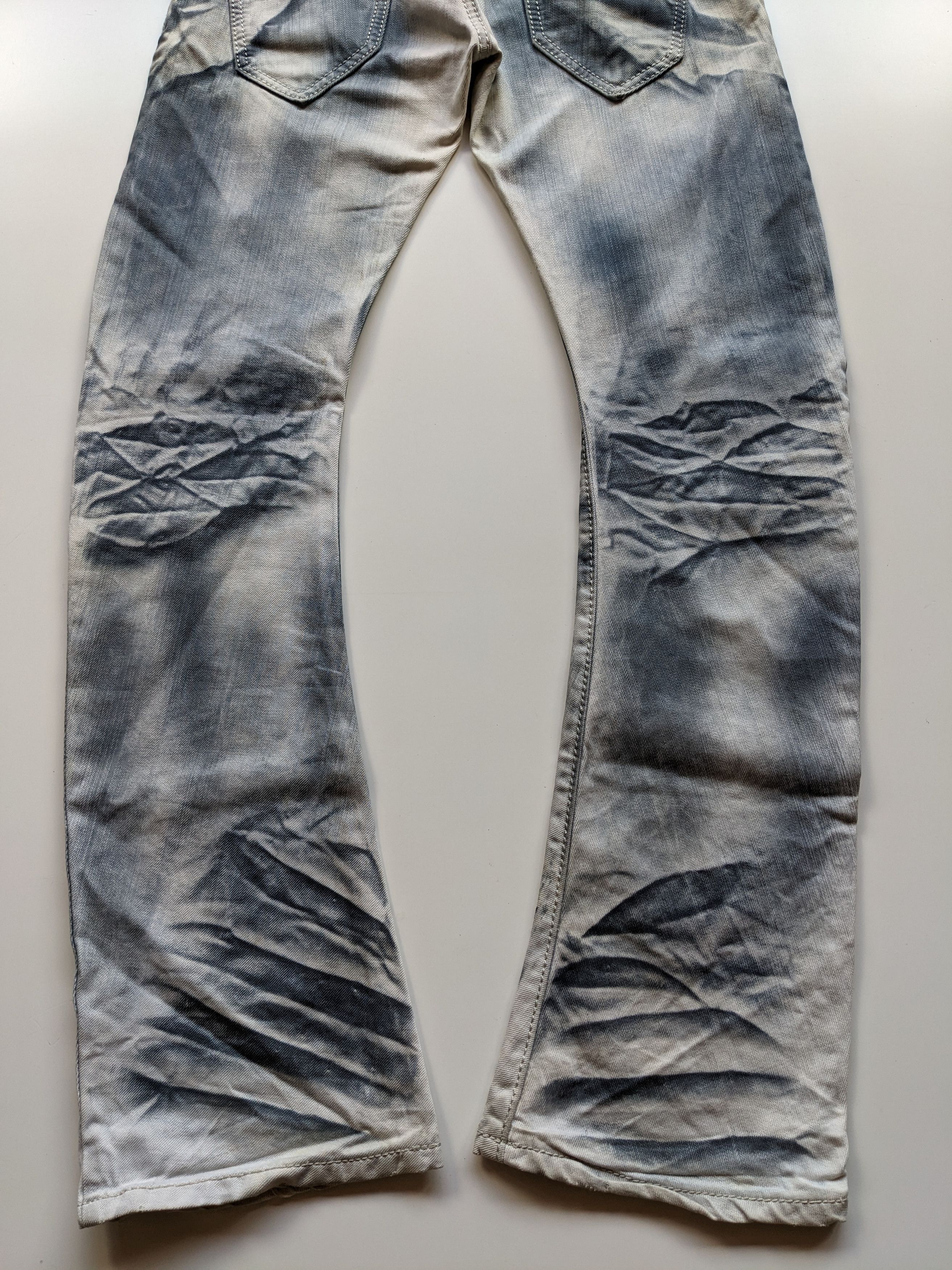 Designer Johnny Wolf Archive dirty wash curve flare jeans Size US 31 - 5 Thumbnail