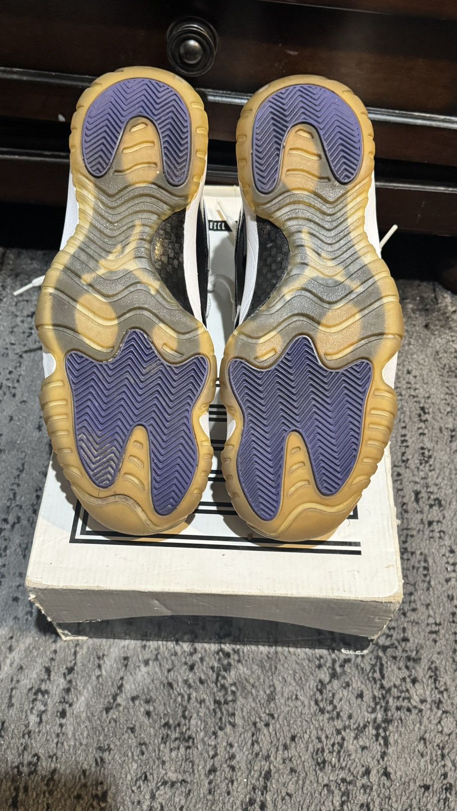 Nike Air Jordan 11 Concord Size US 11 / EU 44 - 5 Thumbnail