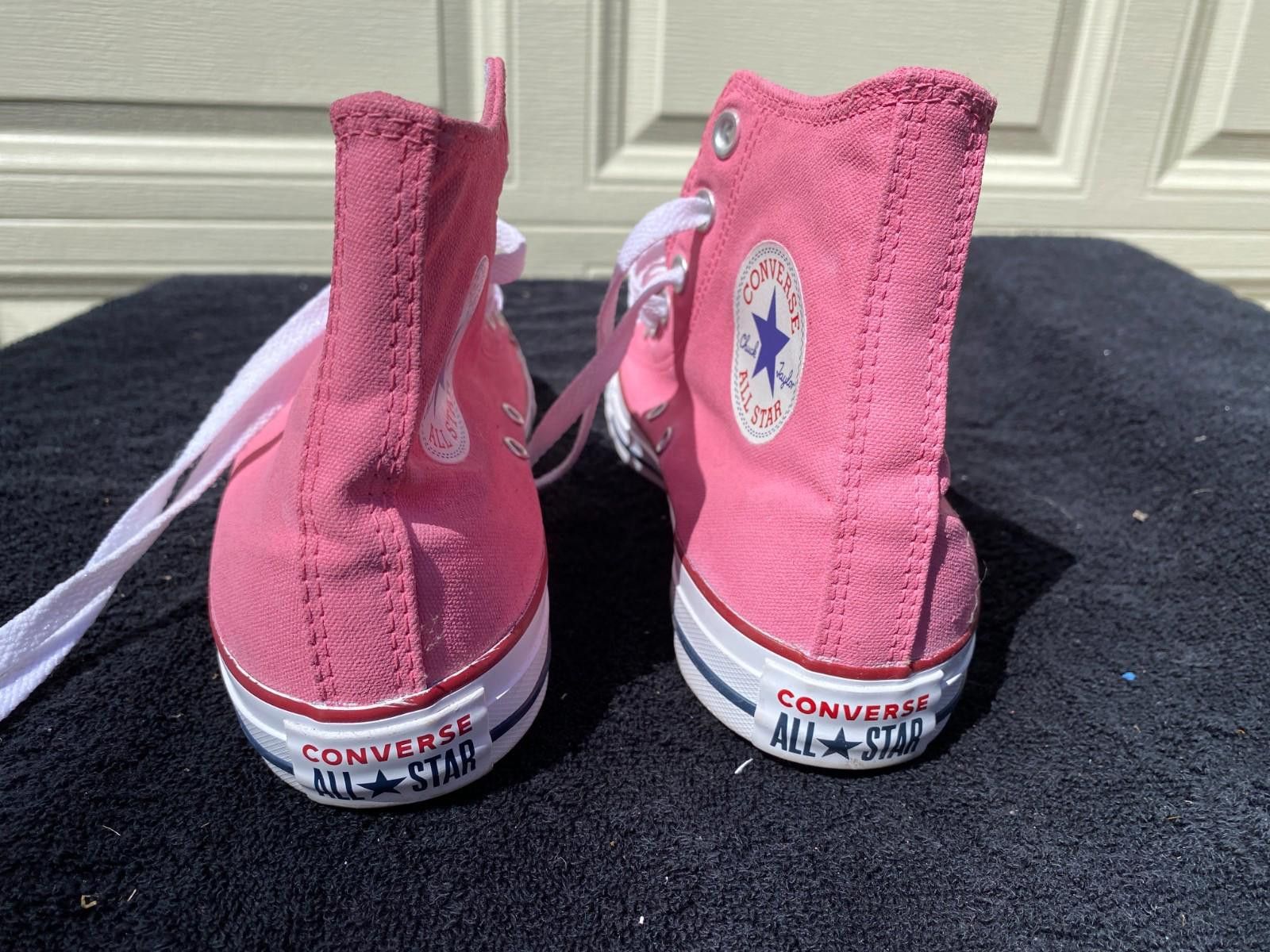 Converse Womens Converse Chuck Taylor All Star High Tops Sz. 8 (S629) Size US 8 / IT 38 - 2 Thumbnail