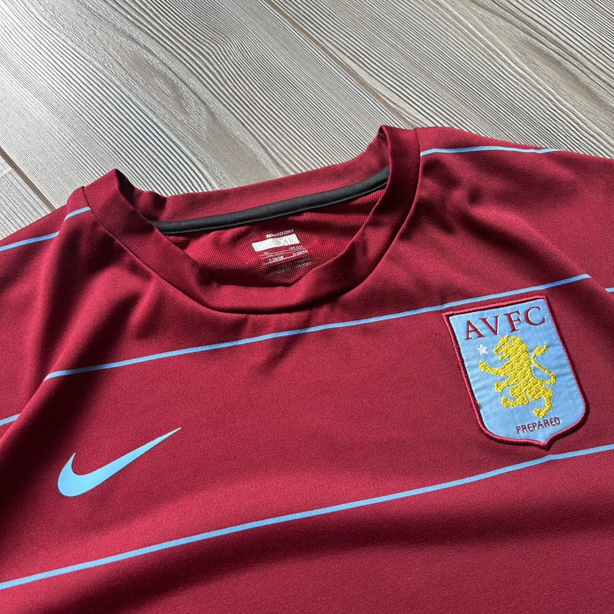 Nike Vintage 2008-09 Nike Aston Villa Trainning Blokecore Jersey Size US L / EU 52-54 / 3 - 7 Thumbnail